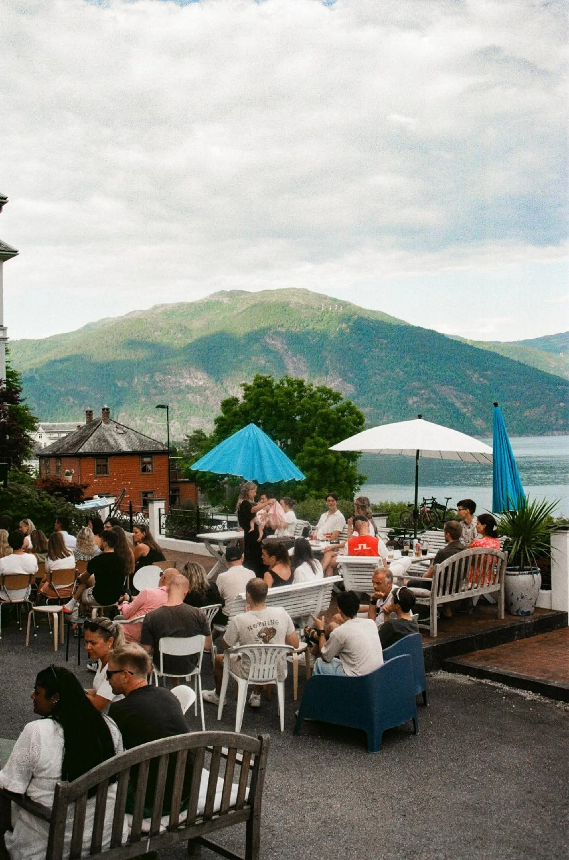 Guests in Balestrand Hotel
