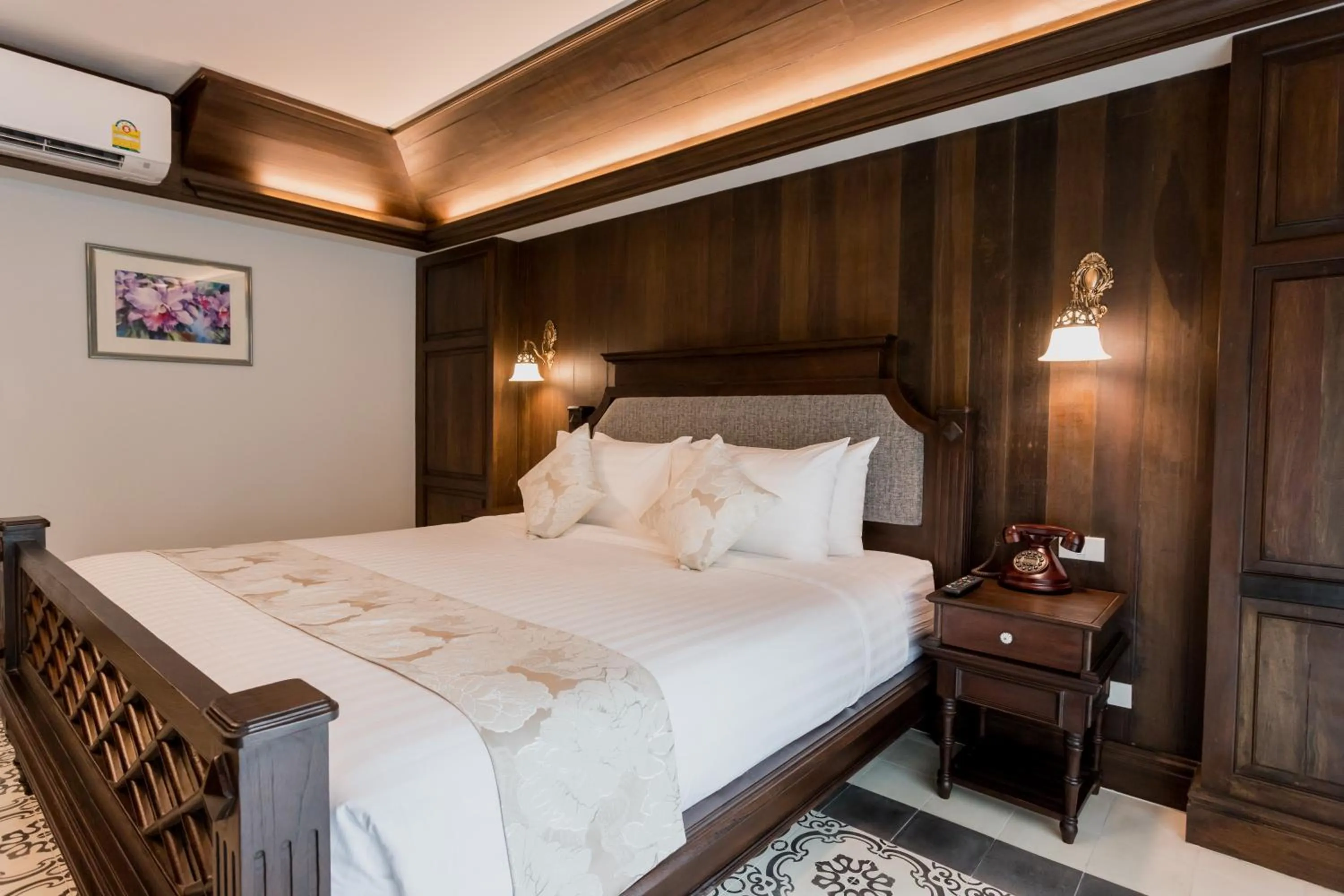 Decorative detail in Nampiangdin Boutique Hotel