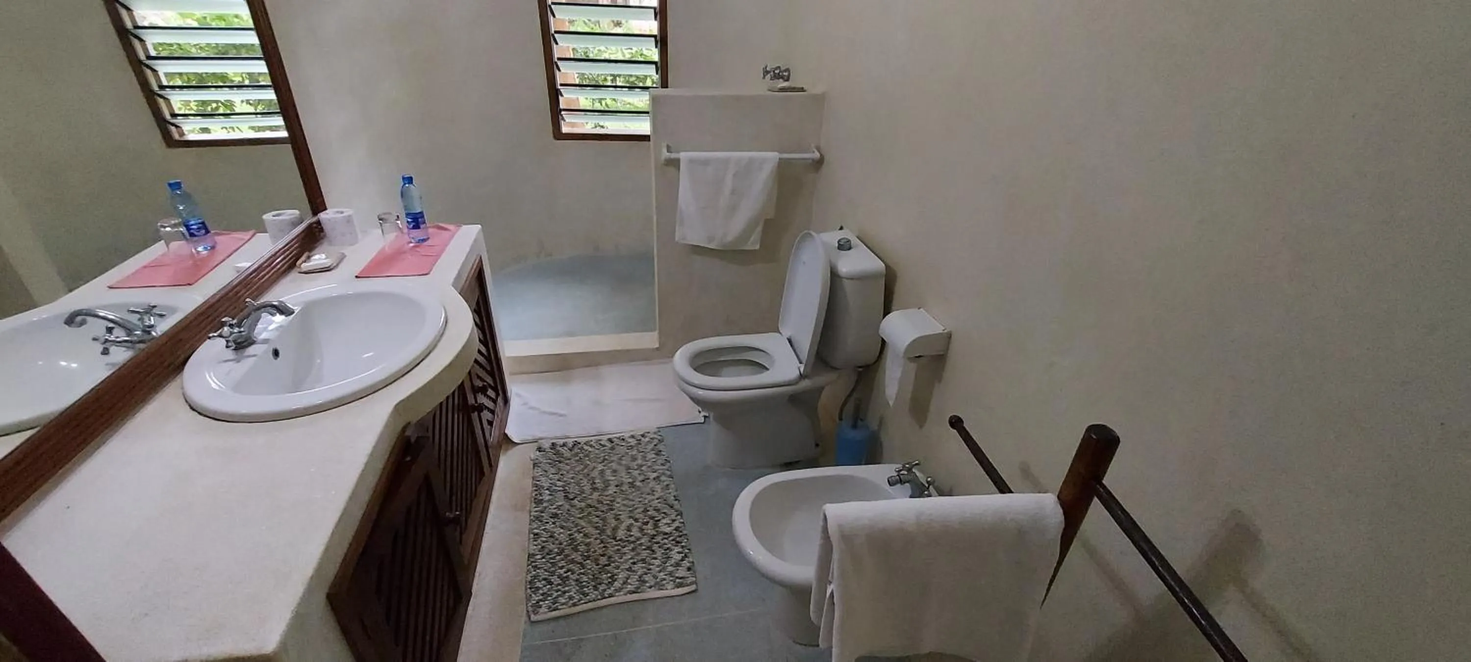 Bathroom in The Villa Mela, Malindi