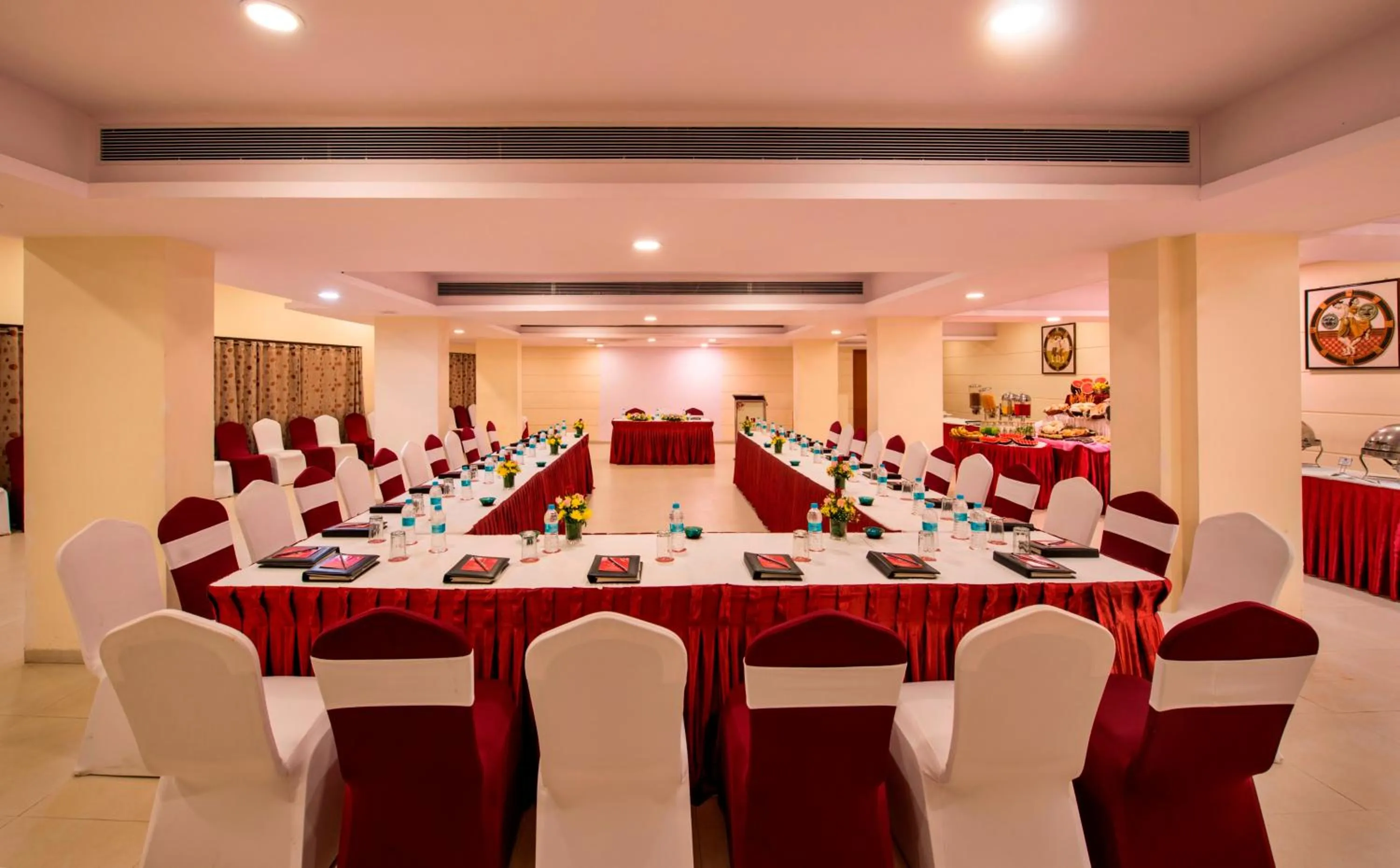 Business facilities in Lords Inn Vadodara