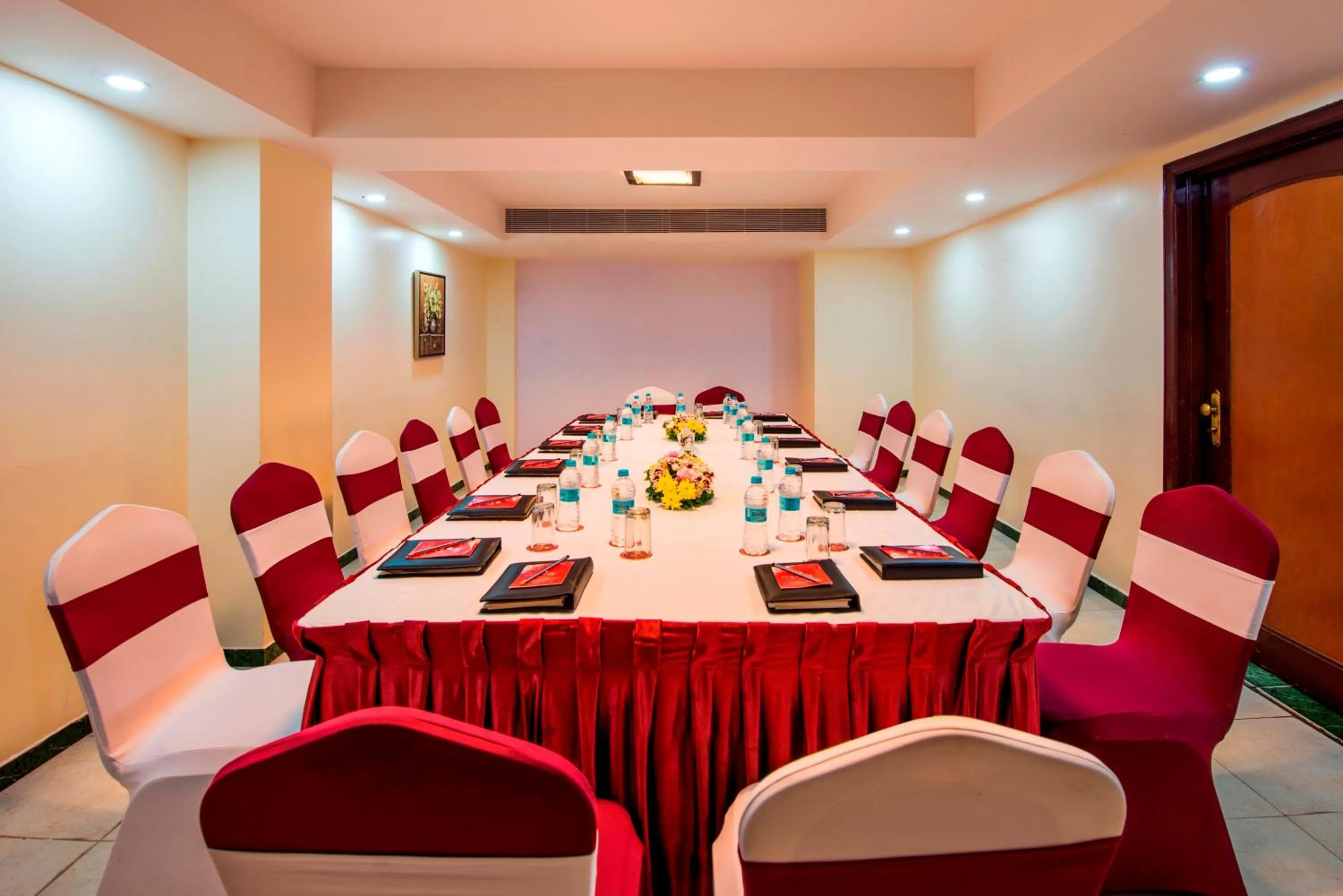 Business facilities in Lords Inn Vadodara