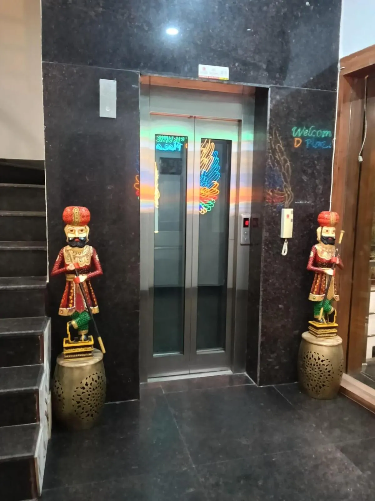 elevator in Hotel D Plaza