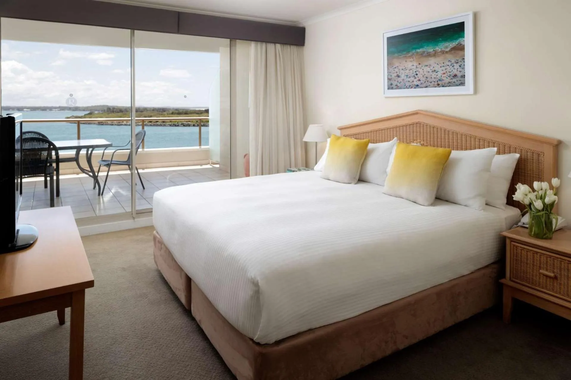 Bedroom, Bed in Rydges Hotel Port Macquarie