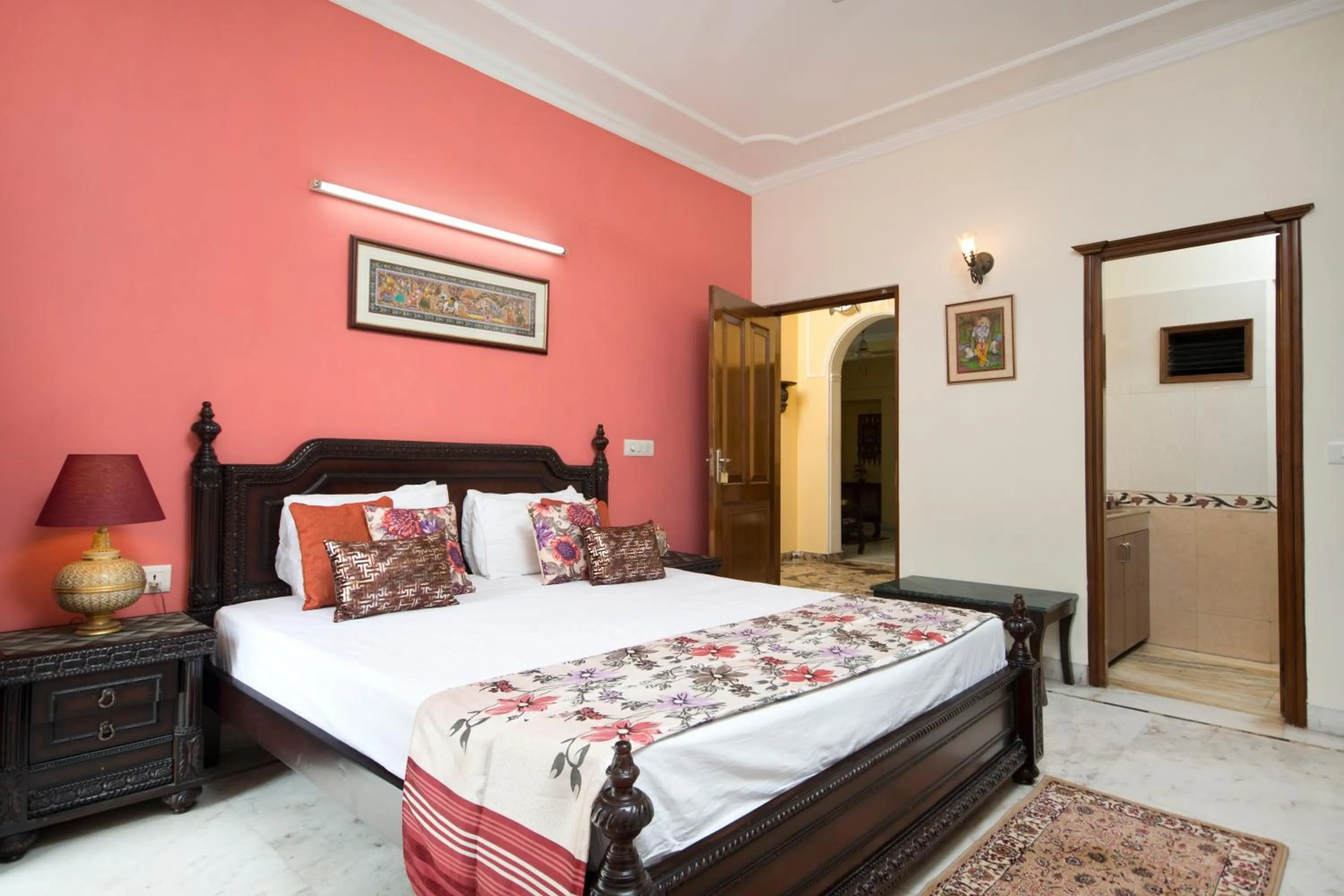 Shower, Bed in Prakash Kutir B&B