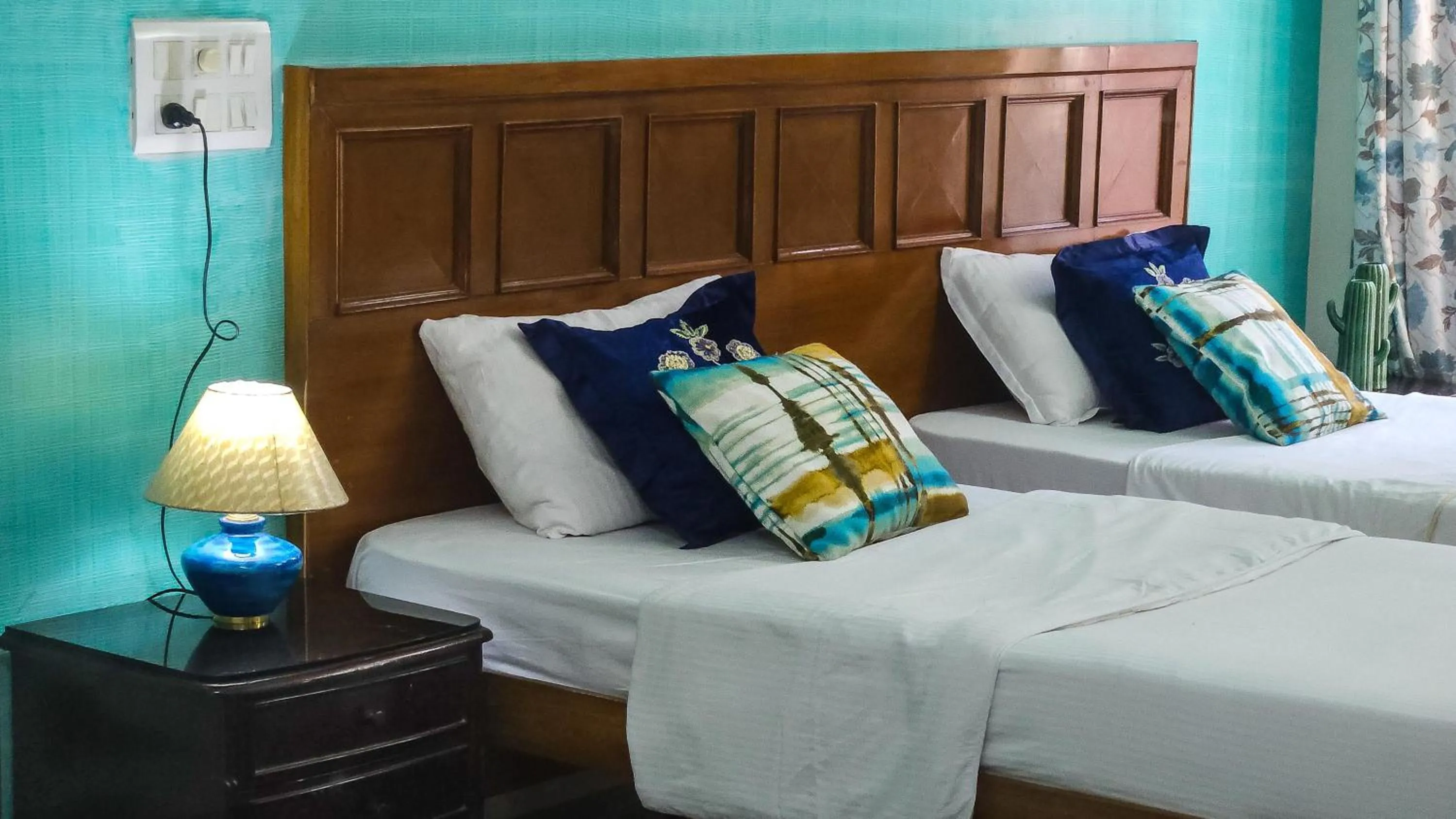 Bed in Prakash Kutir B&B