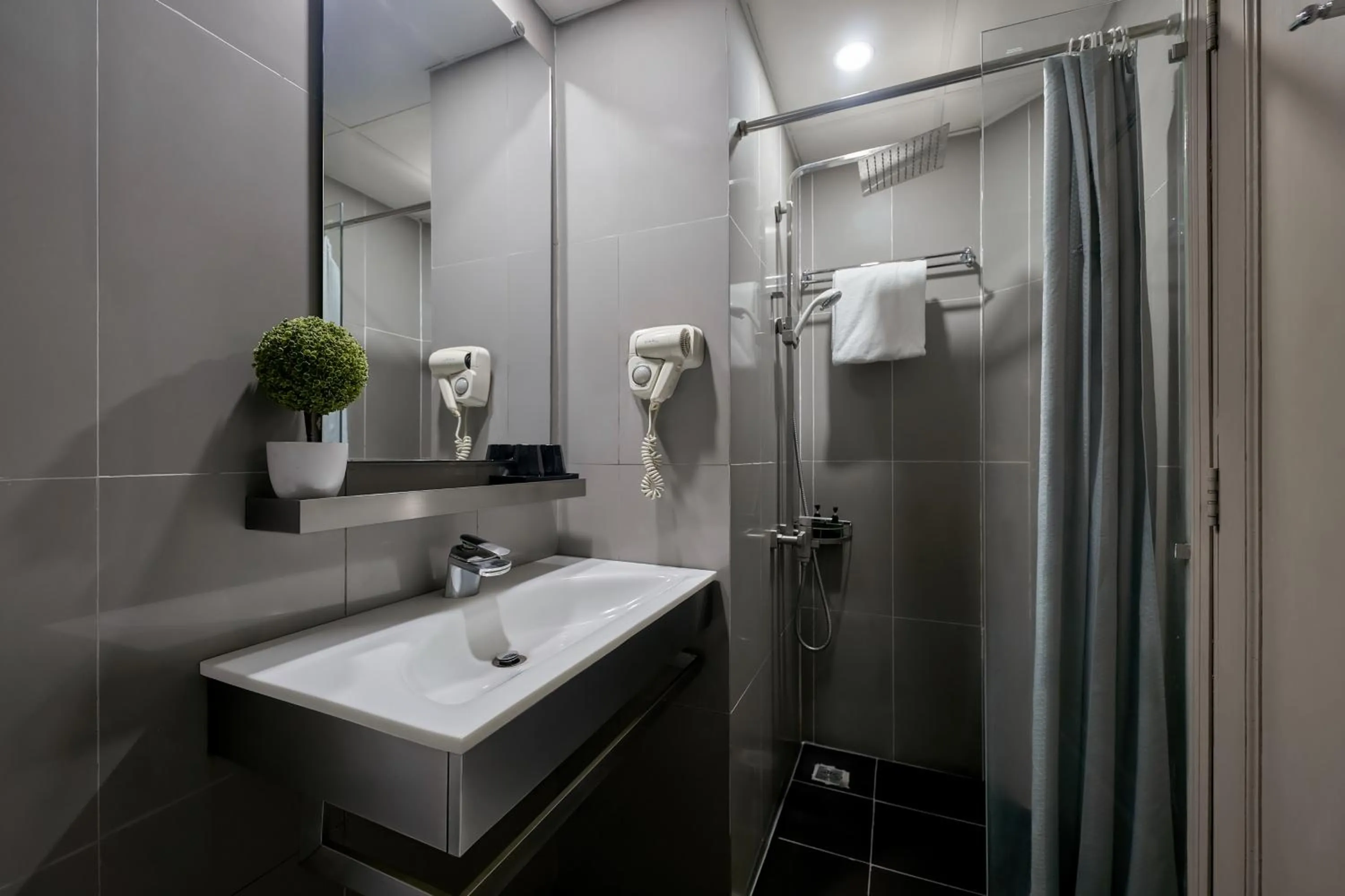 The One Premium Hotel