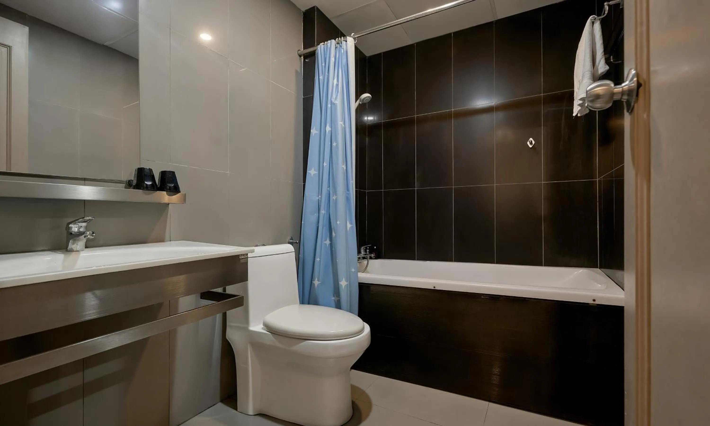 The One Premium Hotel