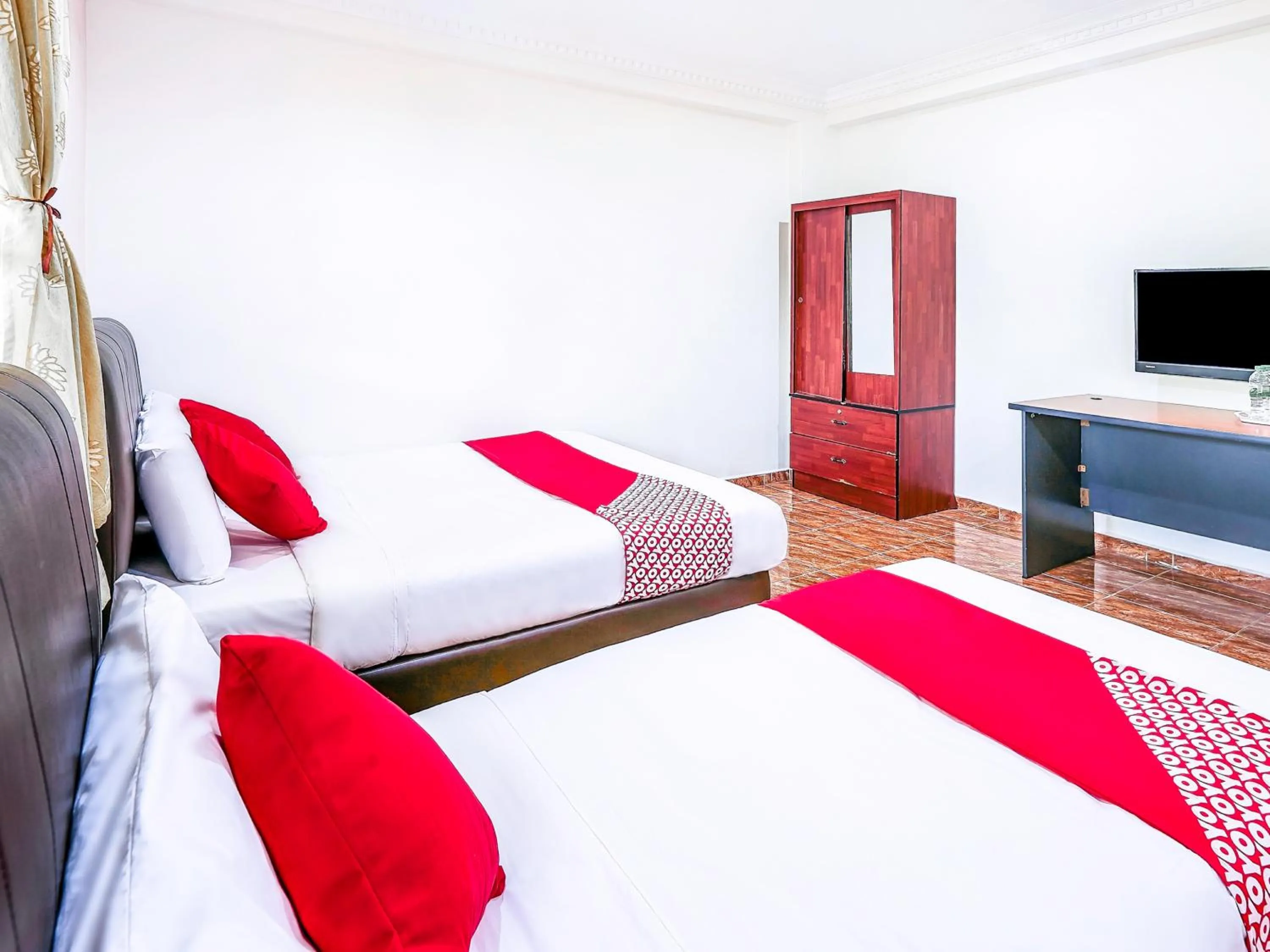 Bedroom, Bed in D' Anjung Inn