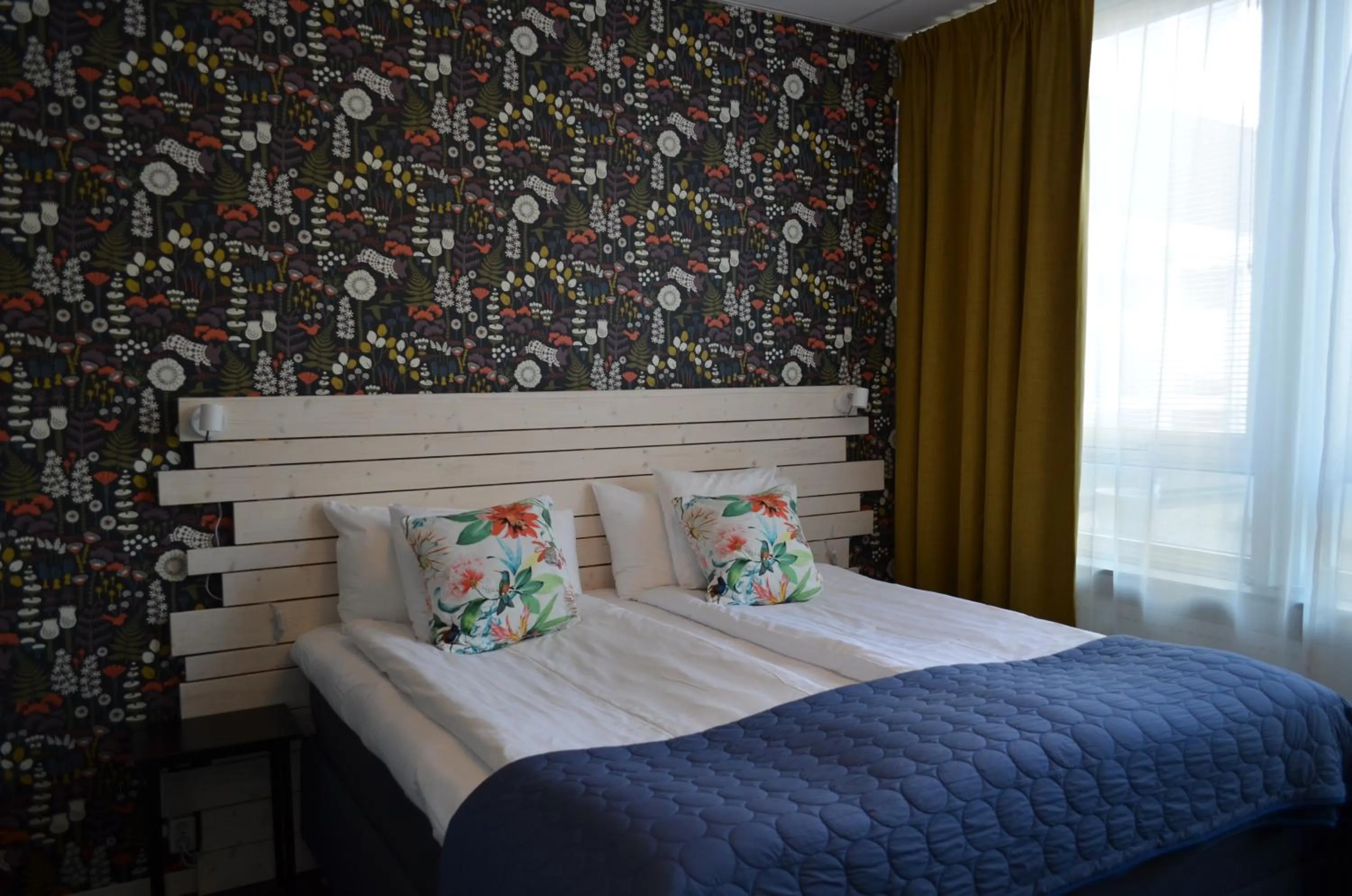 Bedroom, Bed in Hotel Falun