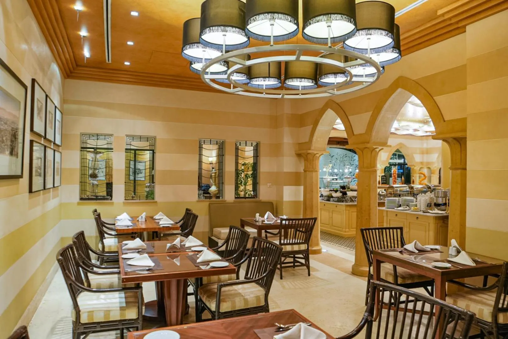 Restaurant/places to eat in Sheraton Dammam Hotel & Convention Centre