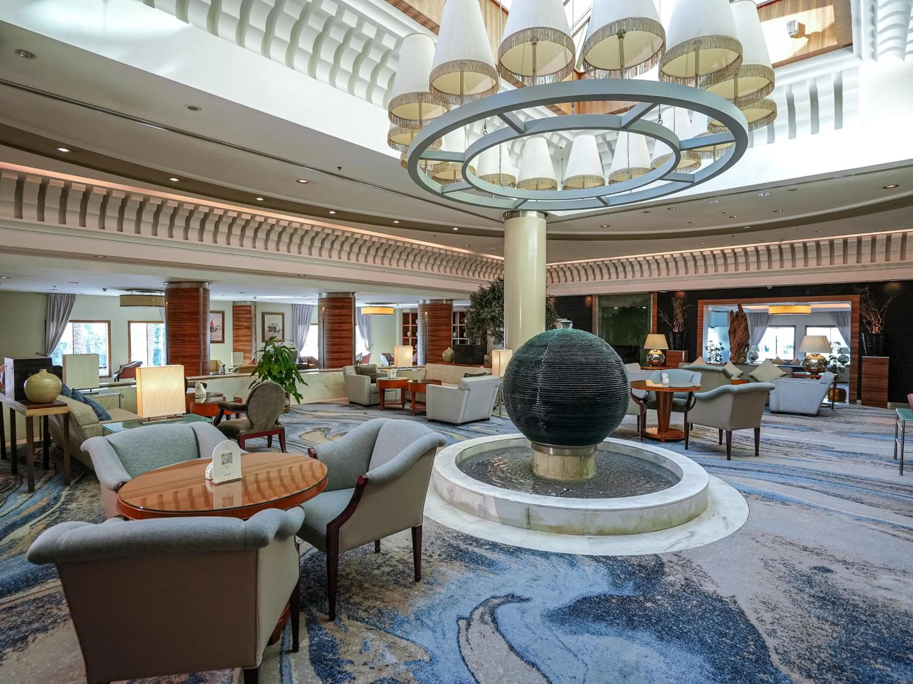 Lobby or reception in Sheraton Dammam Hotel & Convention Centre