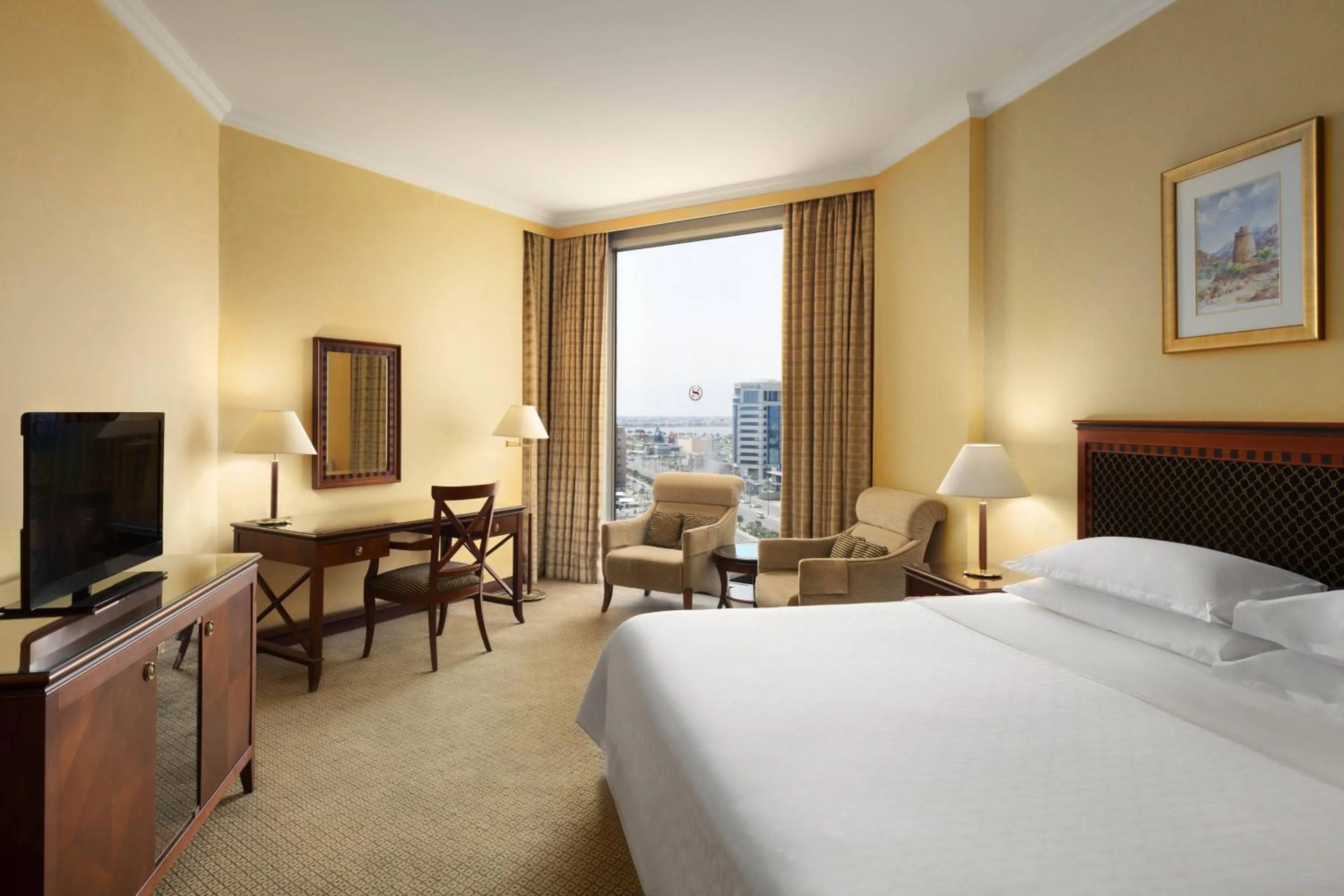 Bedroom, Bed in Sheraton Dammam Hotel & Convention Centre