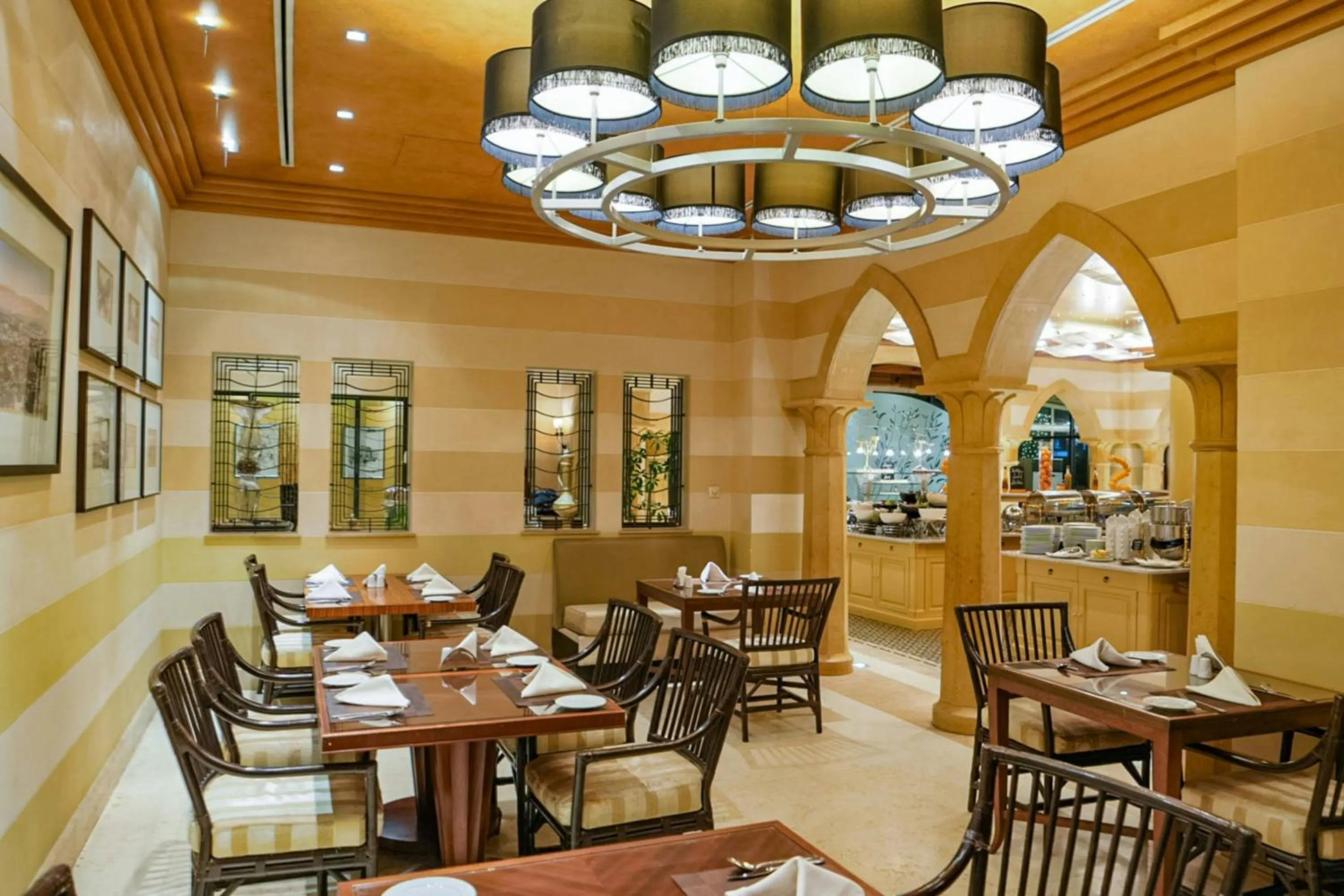 Restaurant/places to eat in Sheraton Dammam Hotel & Convention Centre