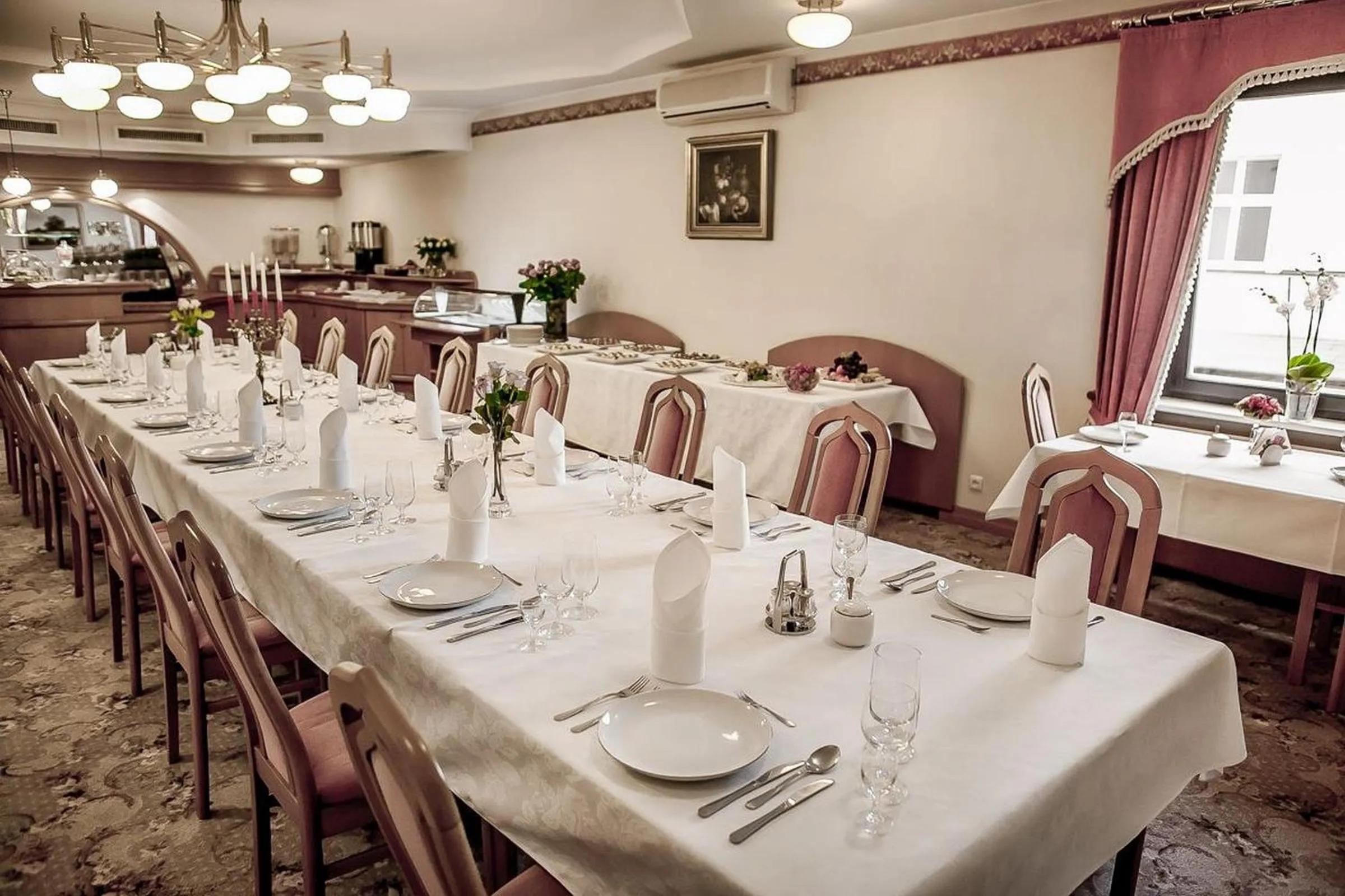 Restaurant/places to eat in Palazzo Adler Swarzędz