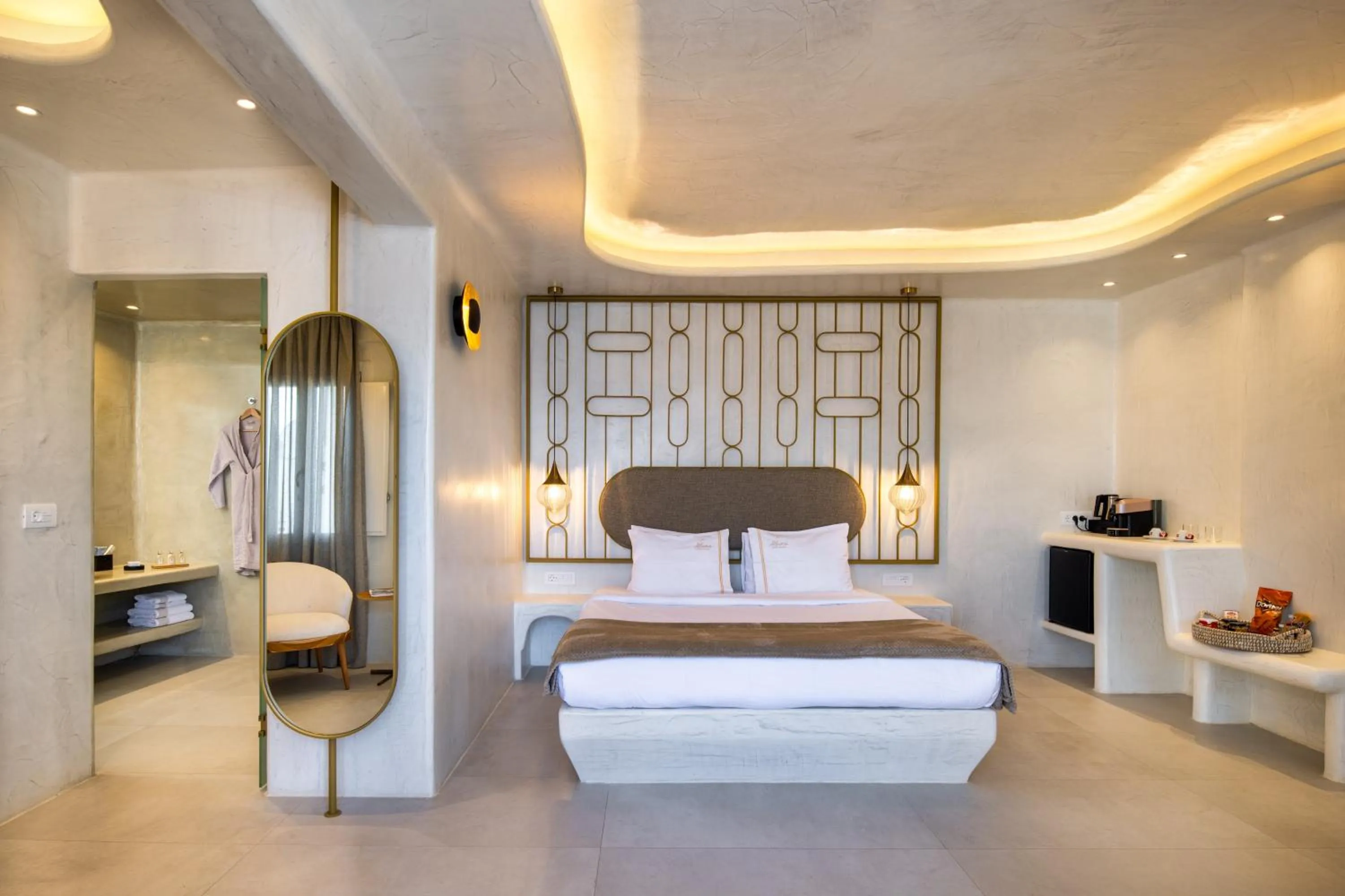 Photo of the whole room in Athina Luxury Suites