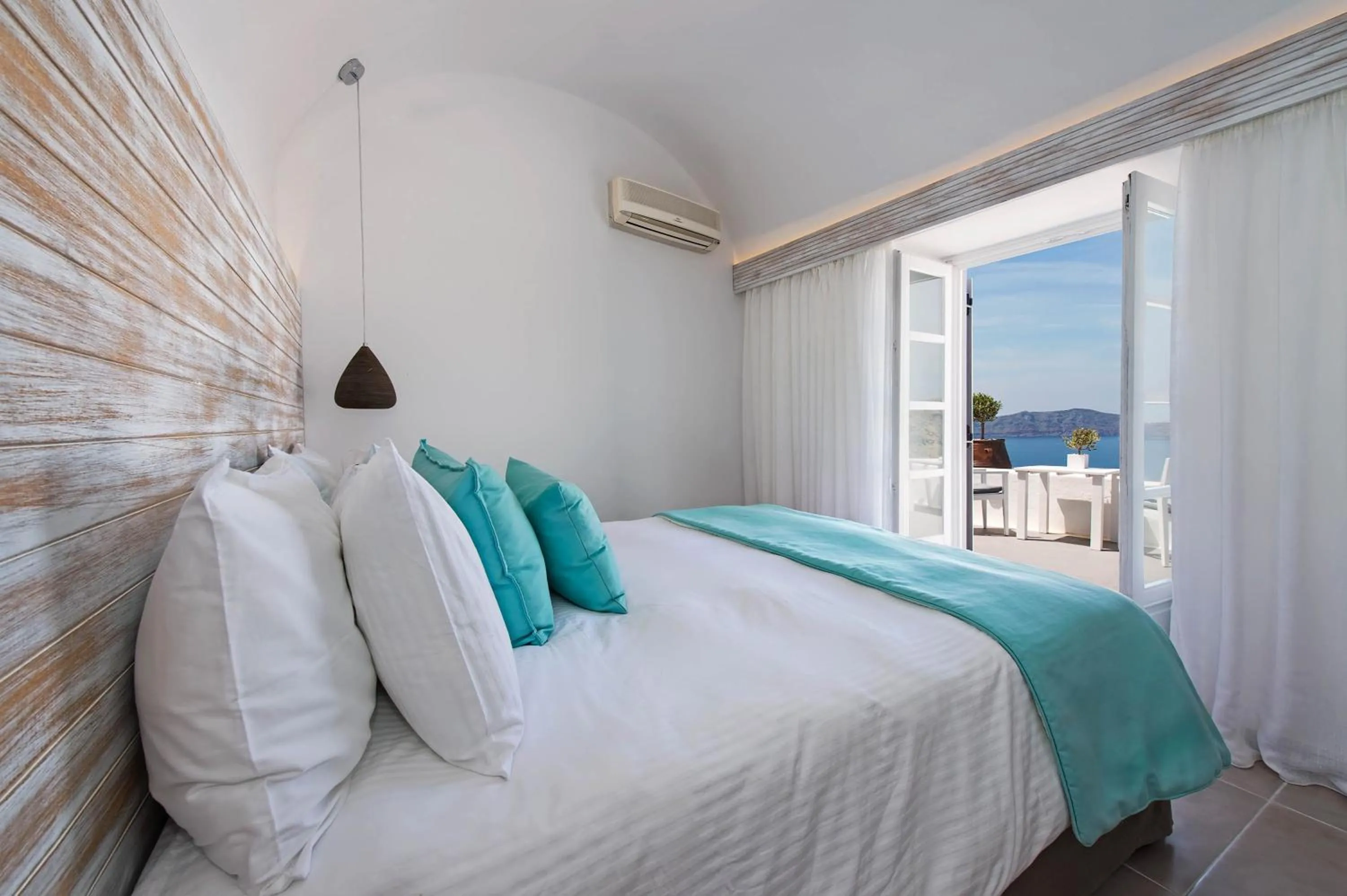 View (from property/room), Bed in Athina Luxury Suites