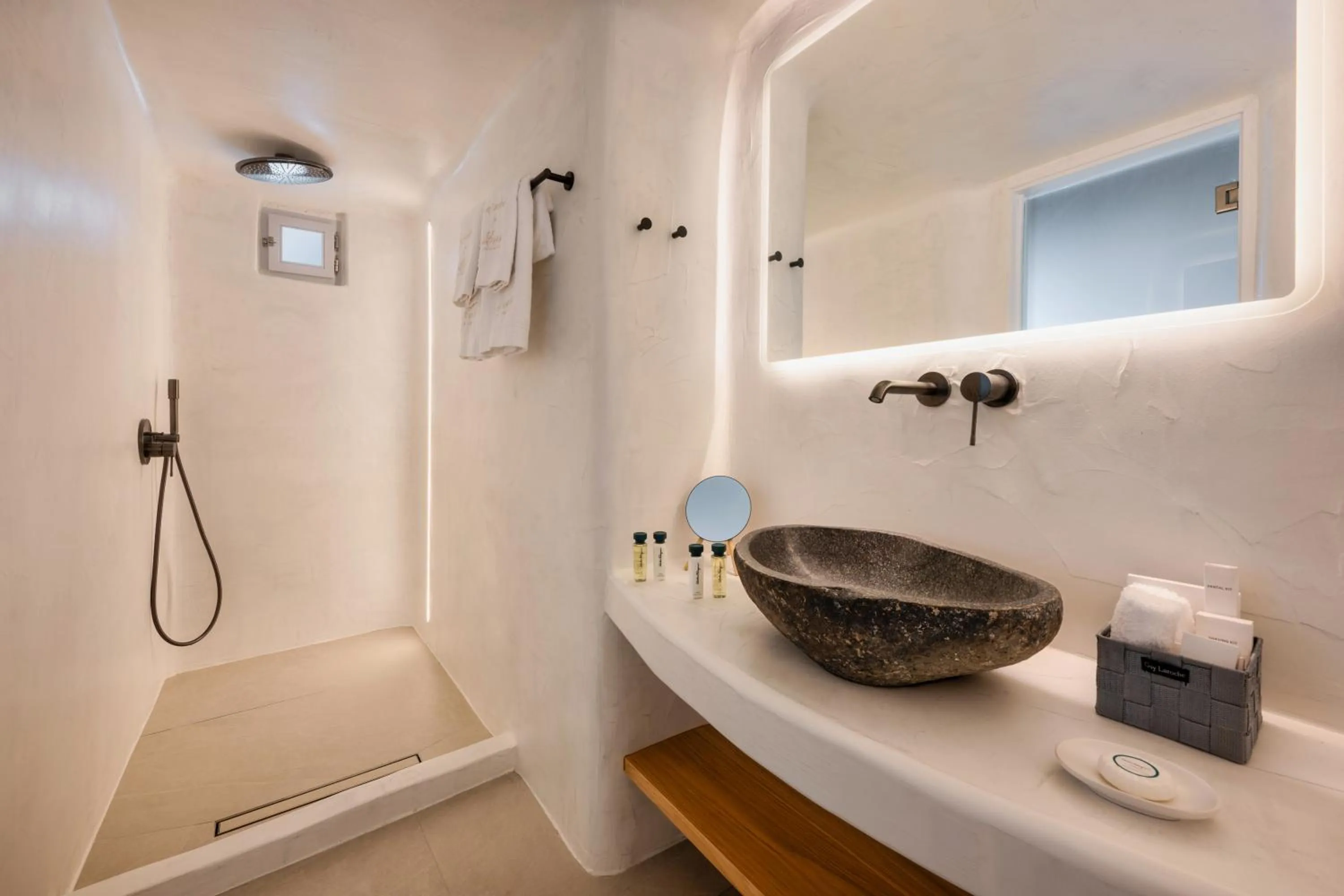 Bathroom in Athina Luxury Suites