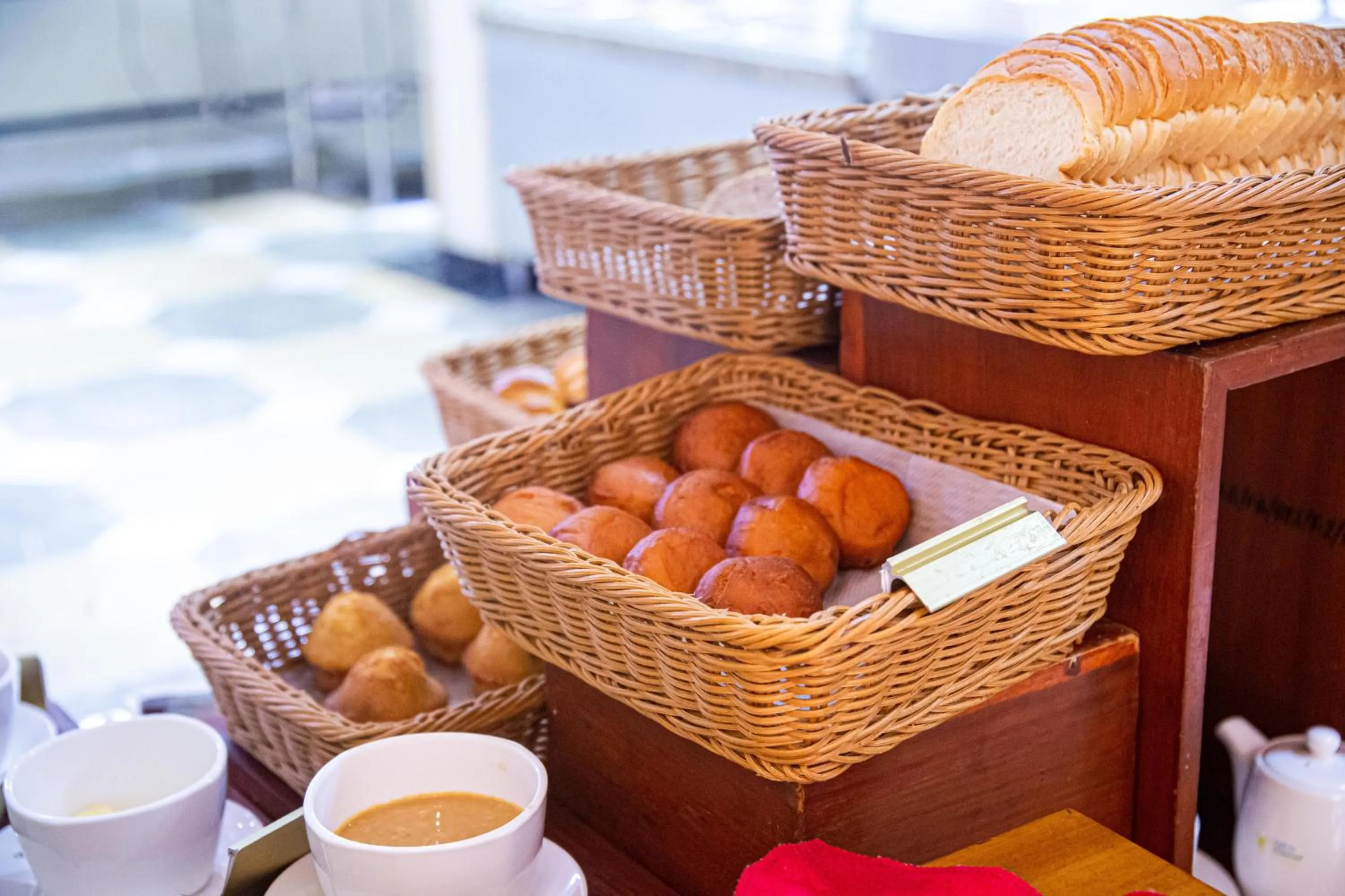 Breakfast in Tiffany Diamond Hotels LTD - Makunganya