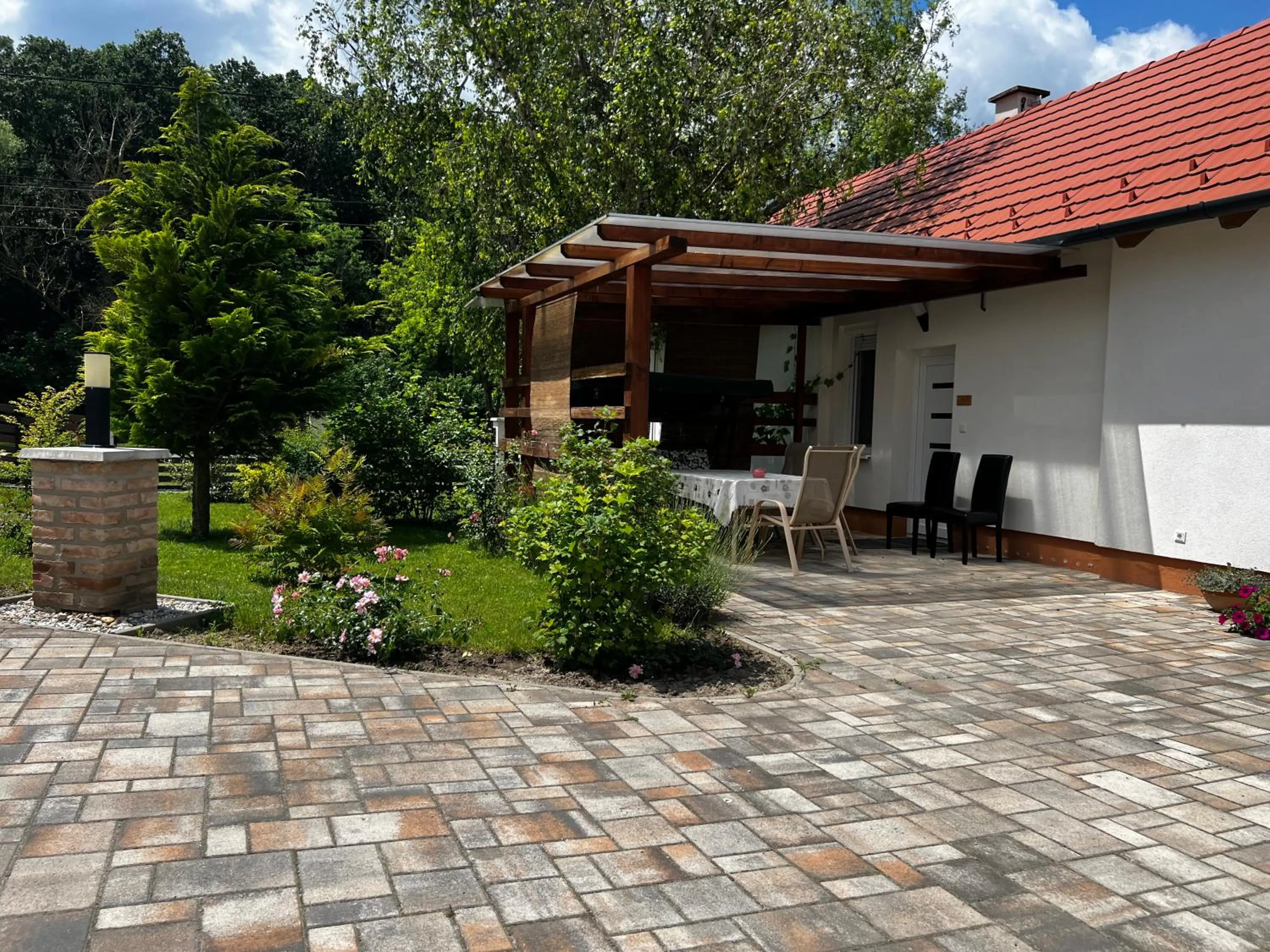 Balcony/Terrace in Dreko Panzió & Borbisztró