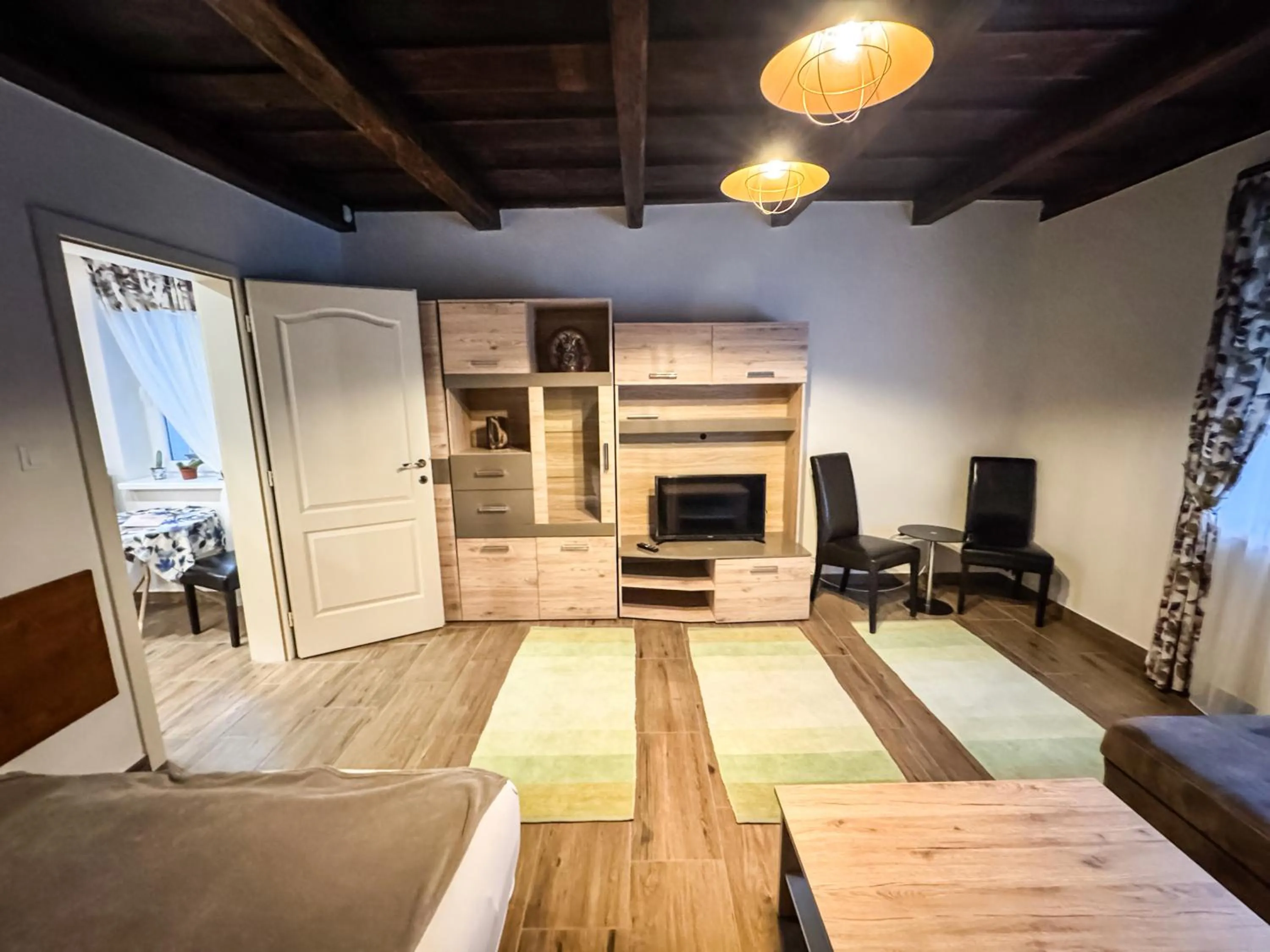 Dreko Panzió & Borbisztró