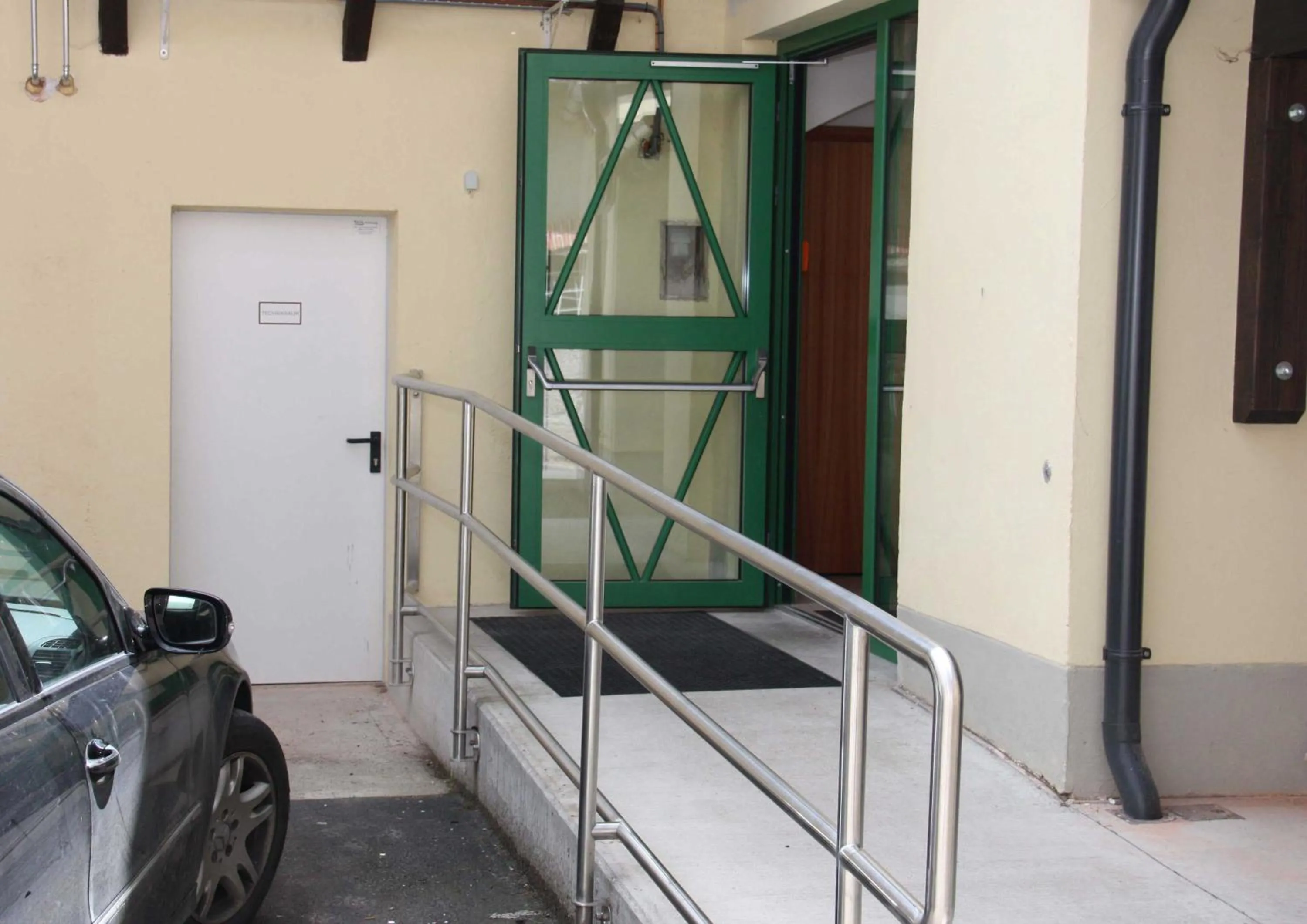 Property building in Altenbergerhof