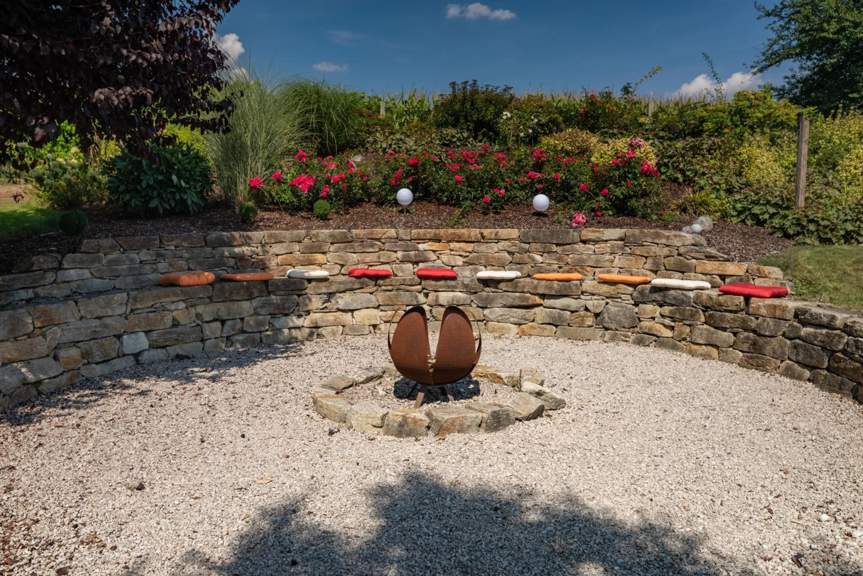 Property building in Hotel Gasthof Seeland