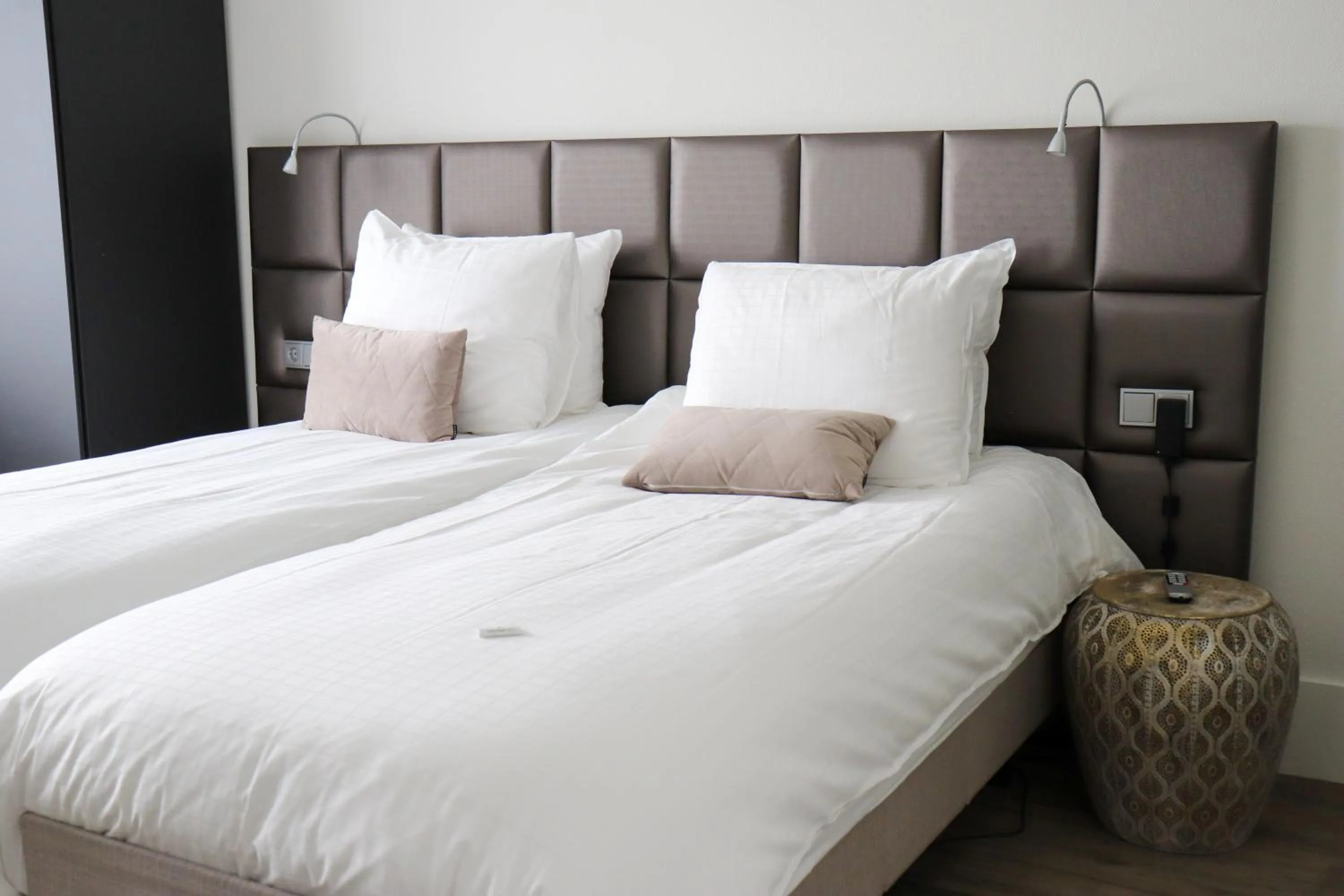 Bed in Fruitpark Hotel & Spa