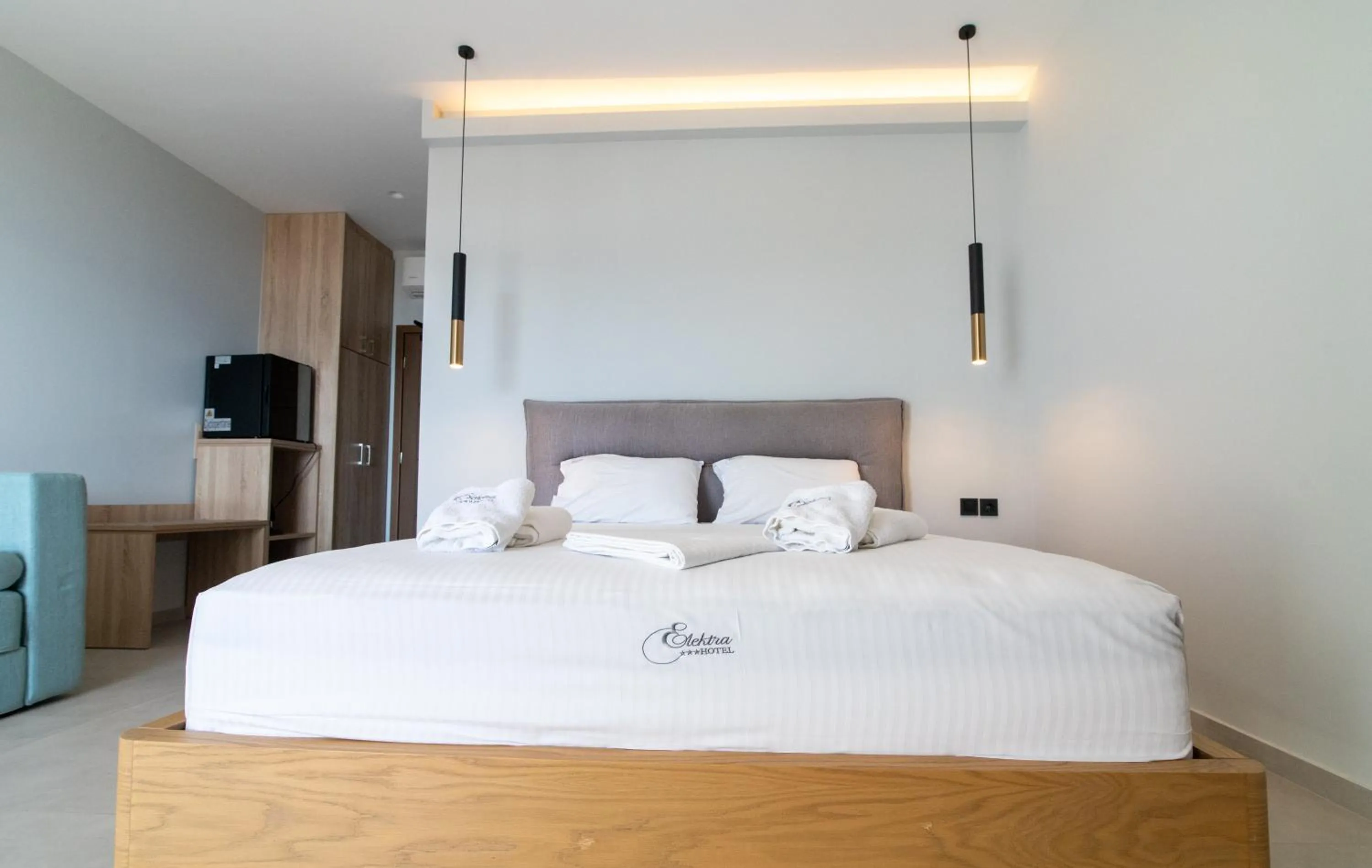 Bed in Elektra Hotel