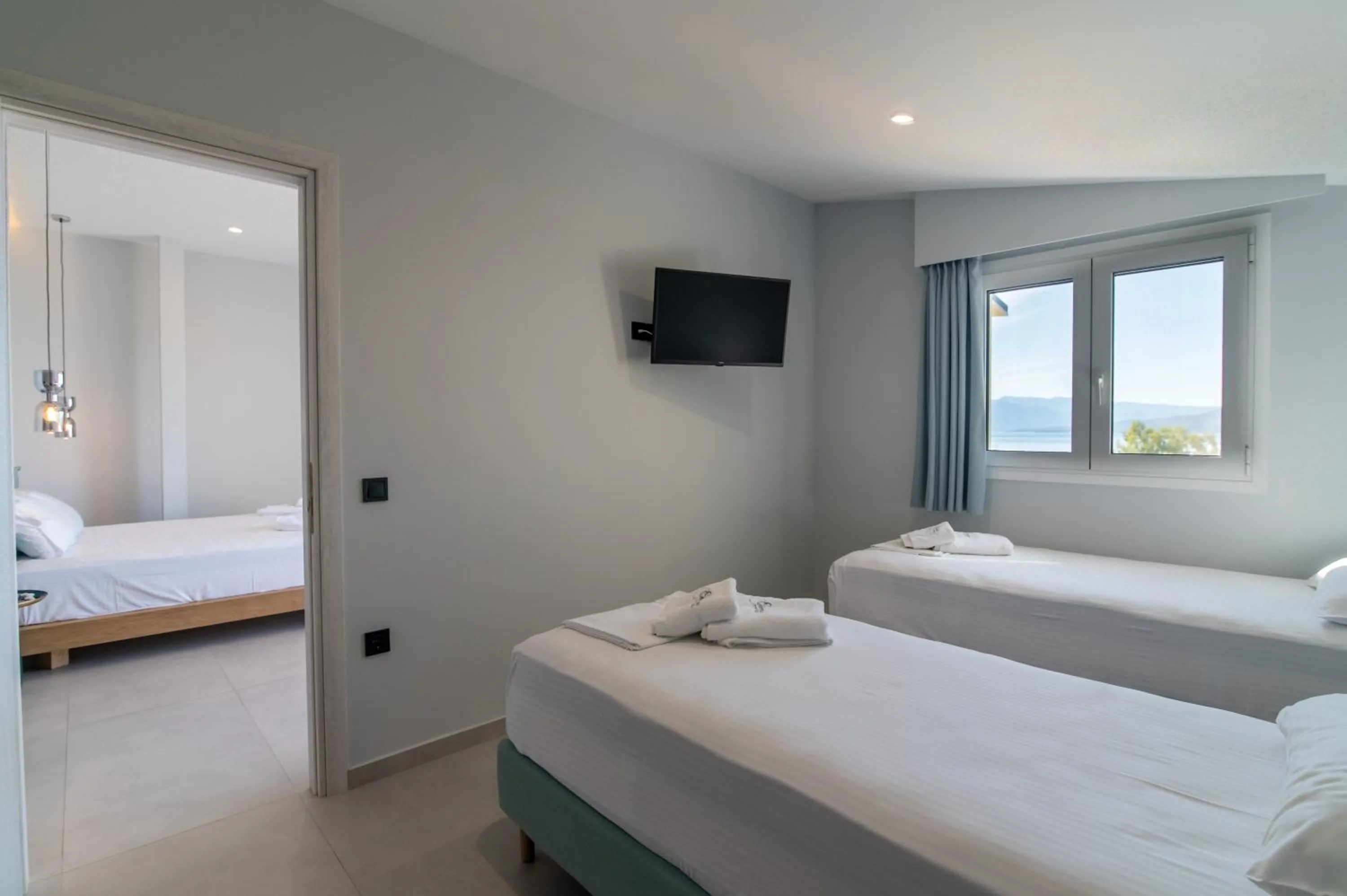 Bed in Elektra Hotel