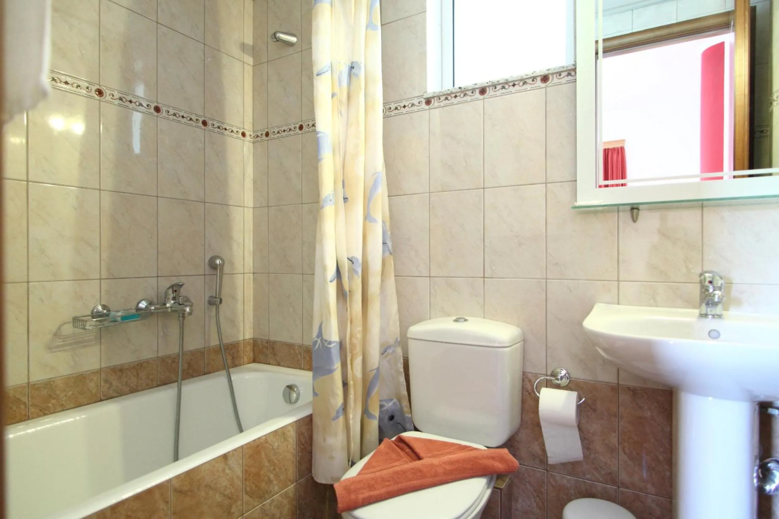 Bathroom in Elektra Hotel