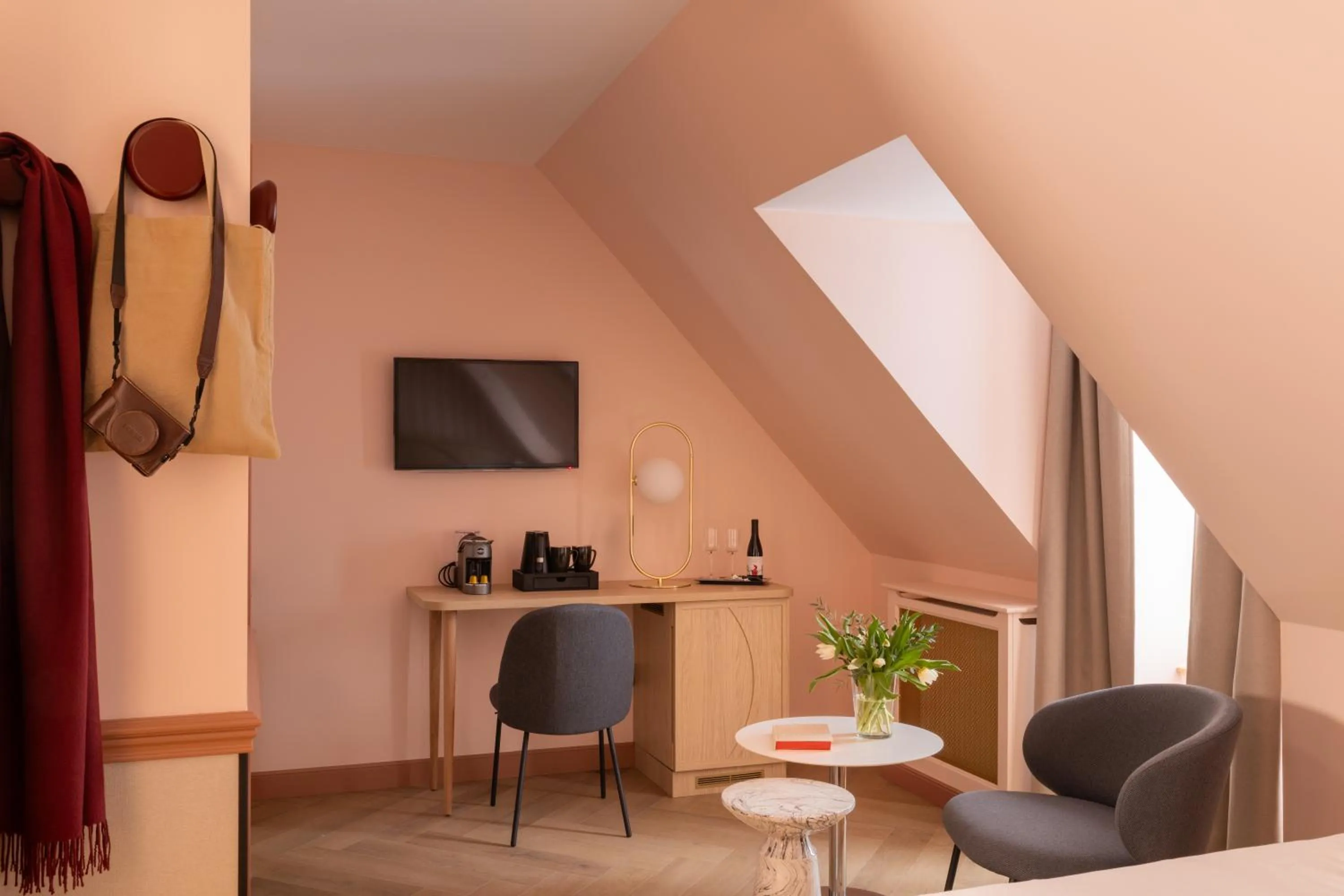 Photo of the whole room in Hôtel de Sévigné