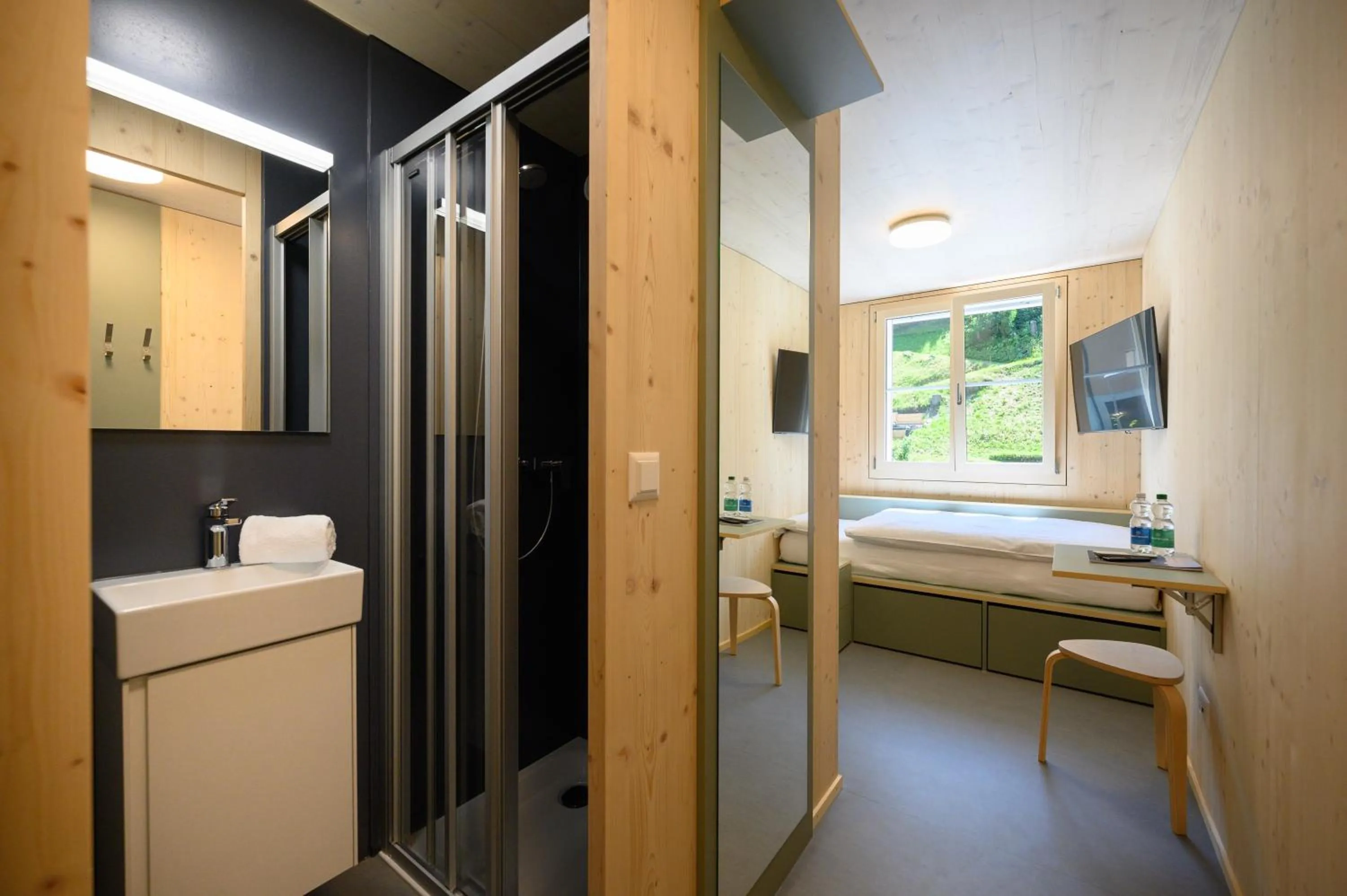 Bed in Sonne Andermatt Swiss Quality Hotel