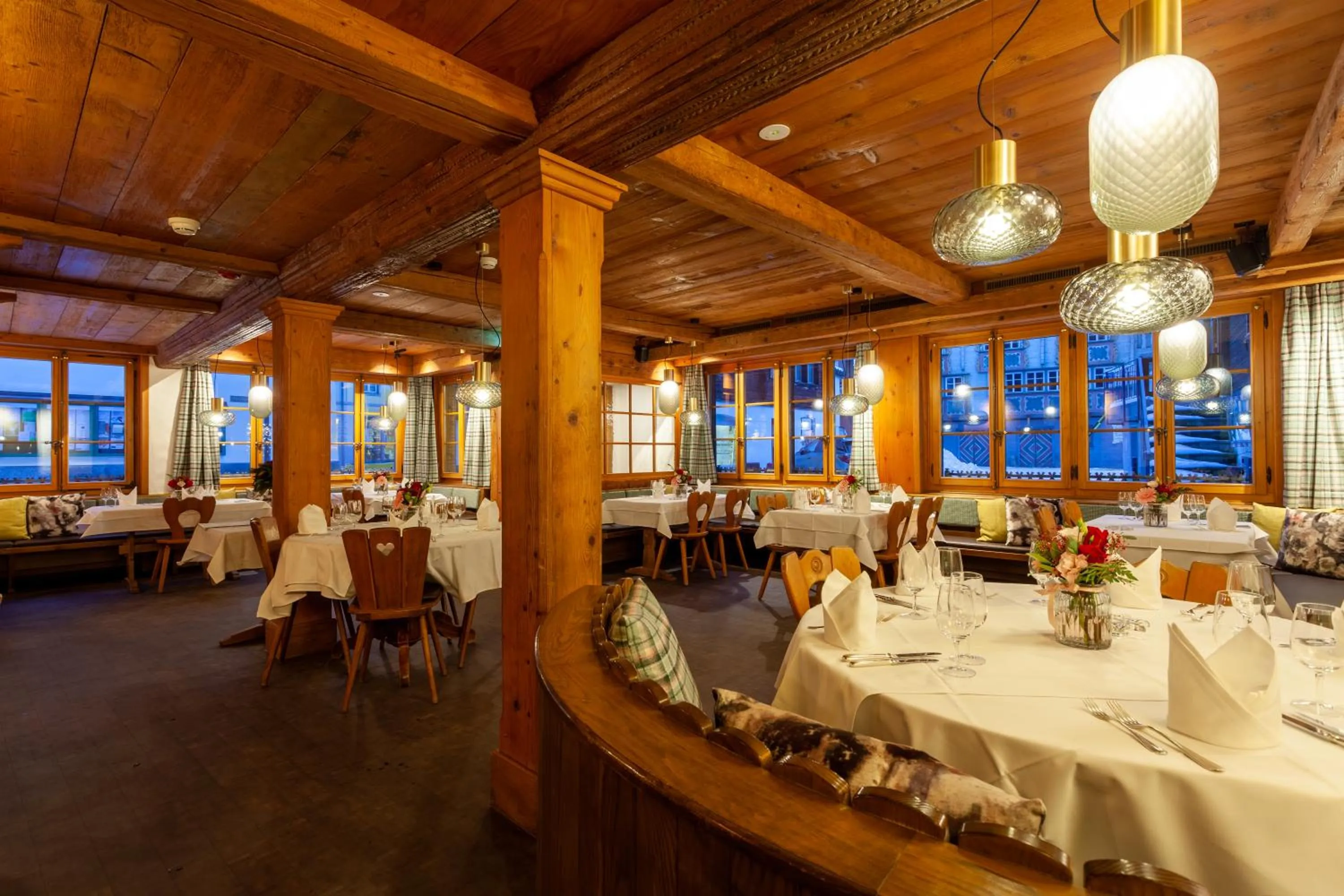 Restaurant/places to eat in Sonne Andermatt Swiss Quality Hotel