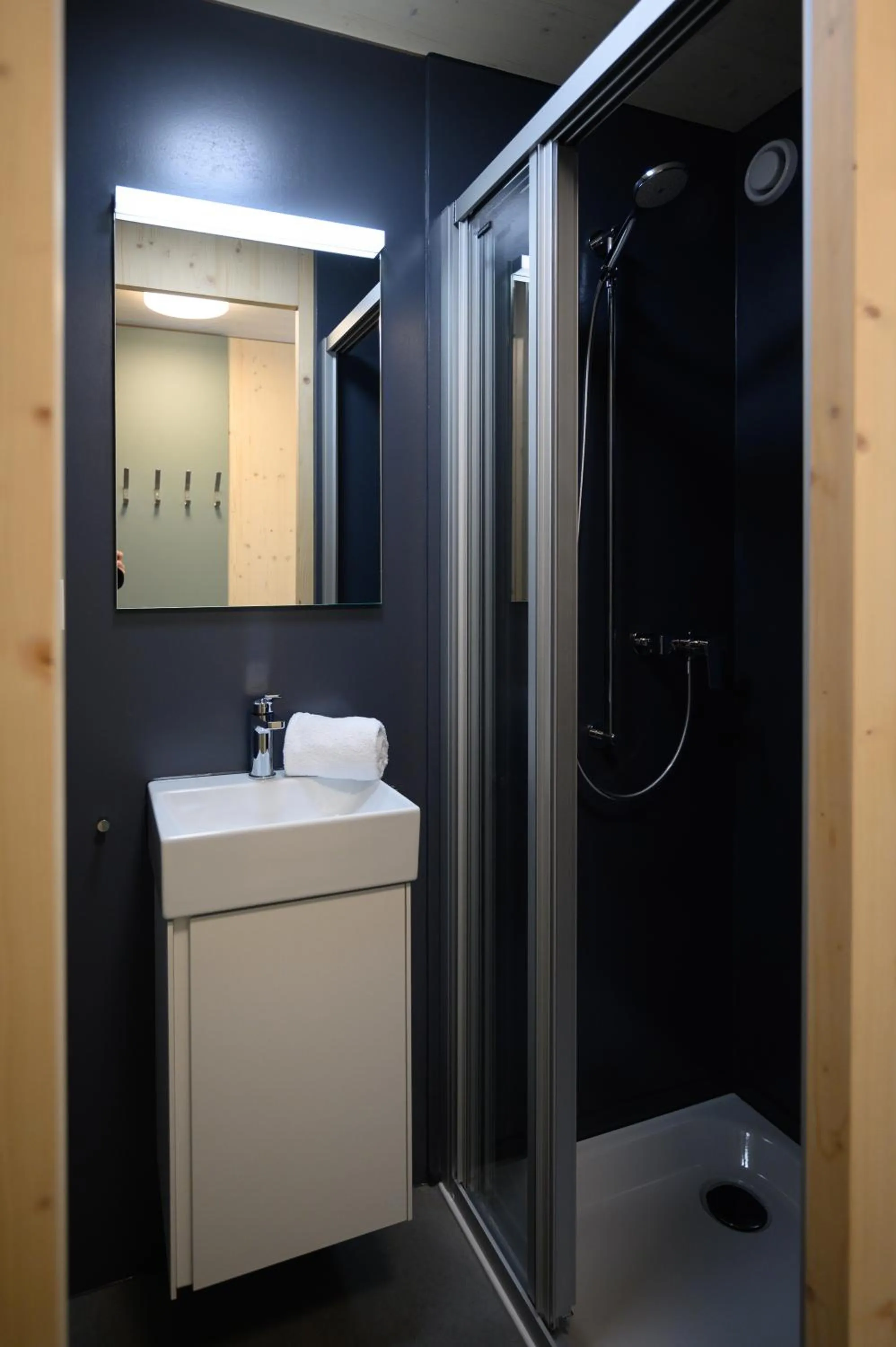 Shower in Sonne Andermatt Swiss Quality Hotel