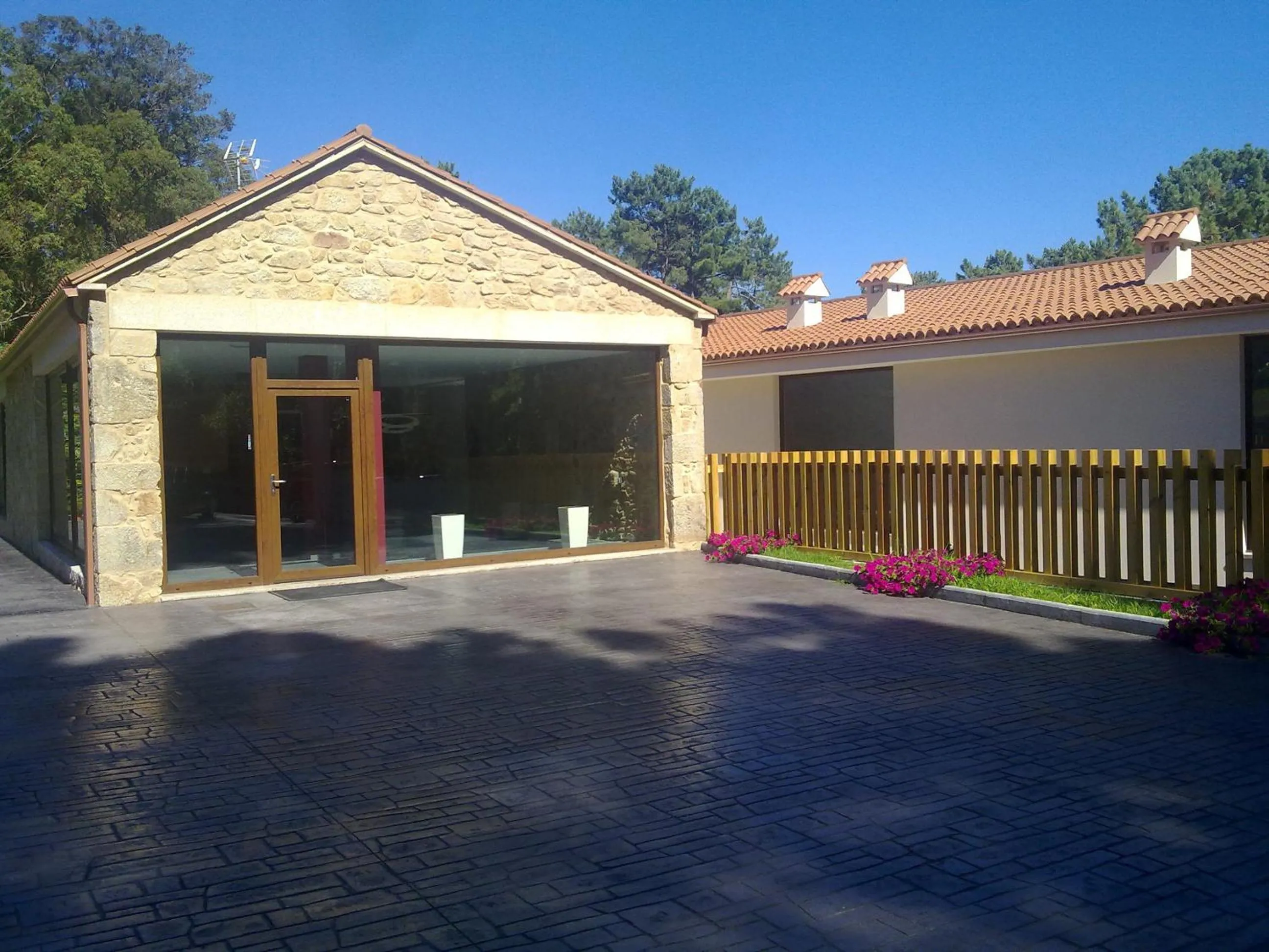 Patio in Hotel Alén do Mar