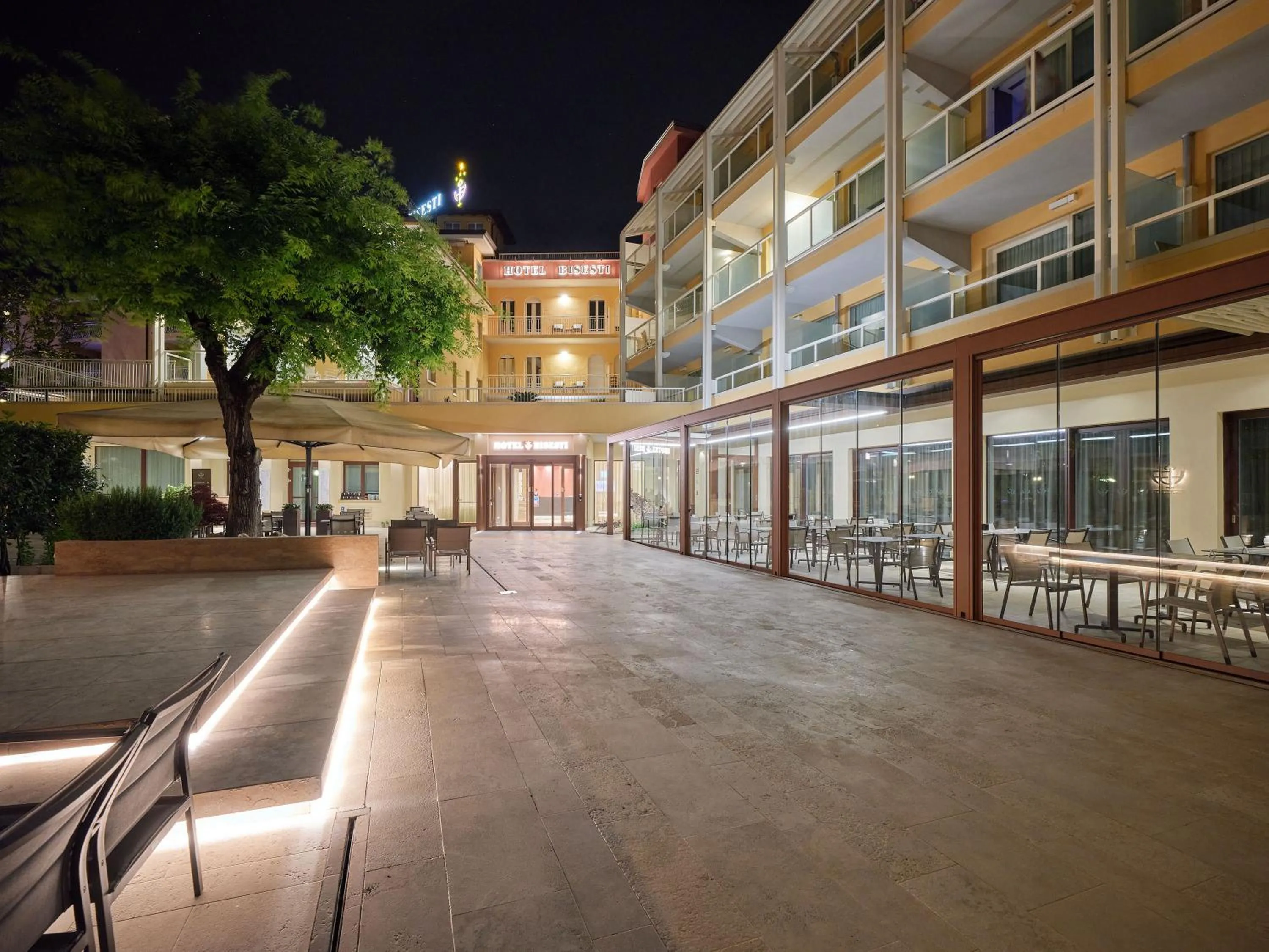 Property building in Hotel Bisesti ***S