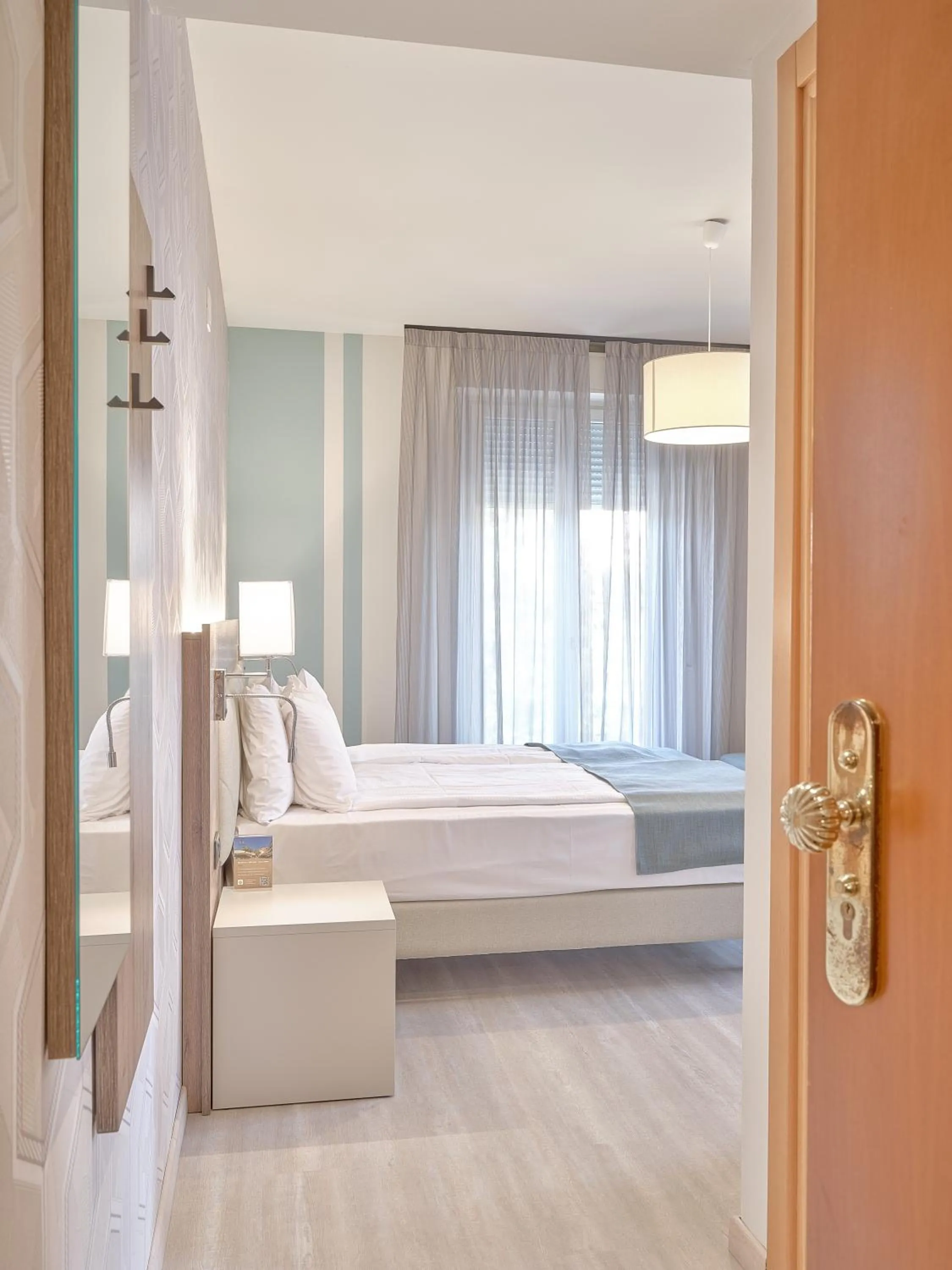 Photo of the whole room, Bed in Hotel Bisesti ***S