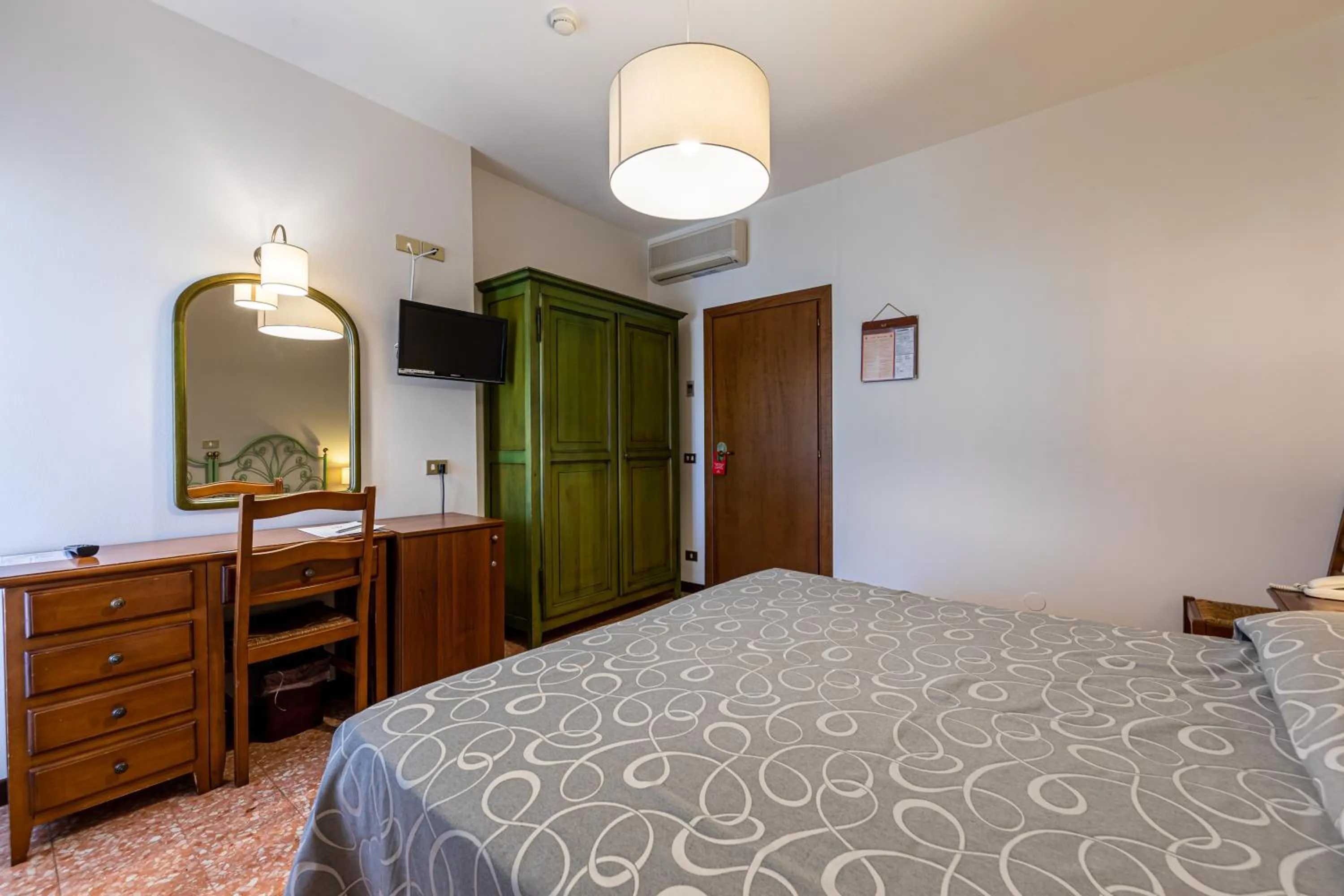 Bed in Hotel Bisesti ***S