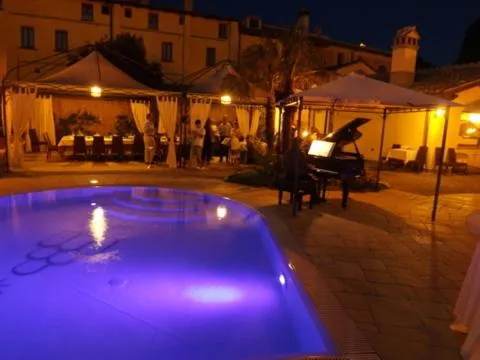 Night in Relais Il Postiglione - Antica Posta dei Chigi