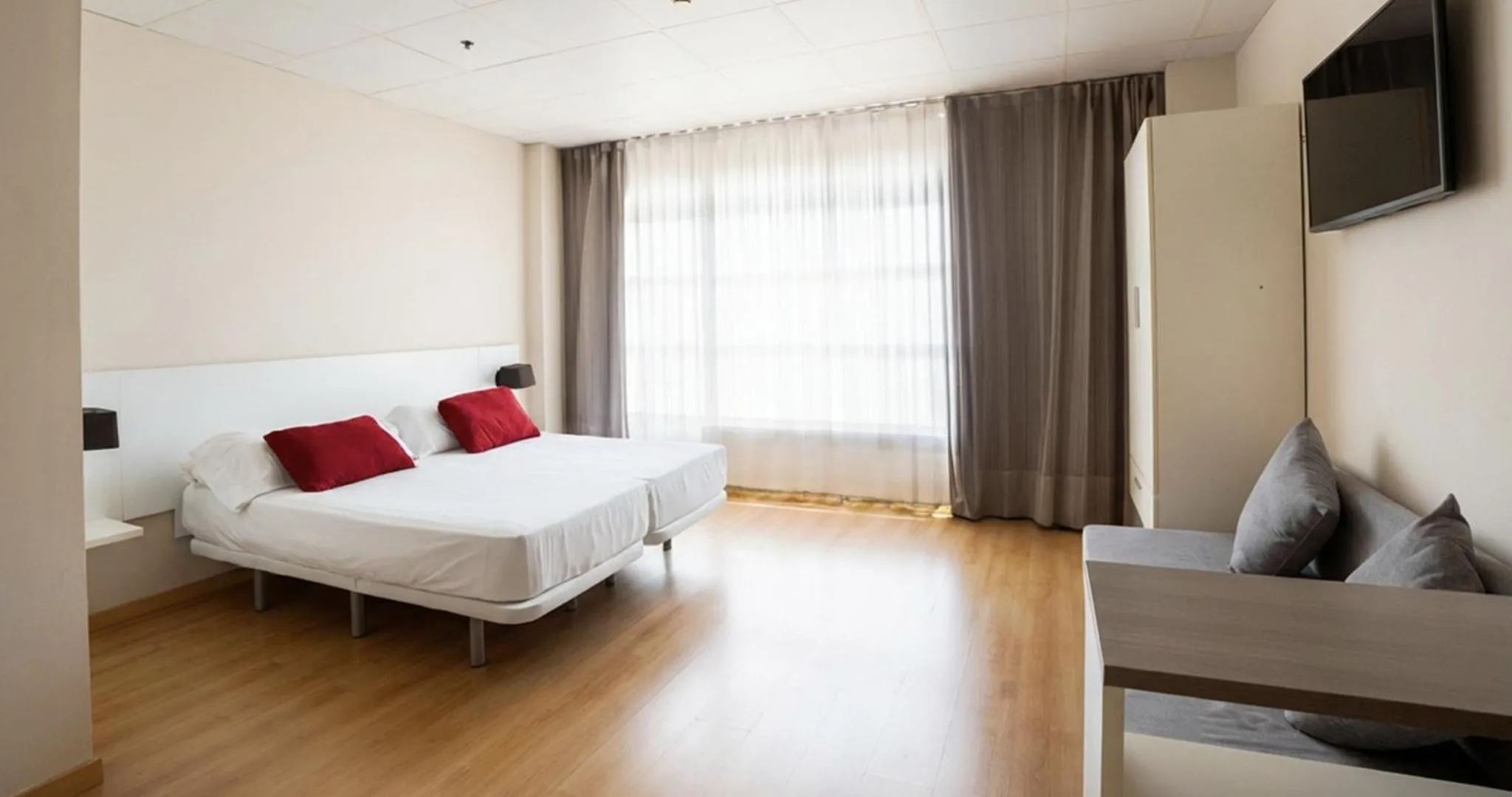 Bedroom, Bed in Vértice Roomspace