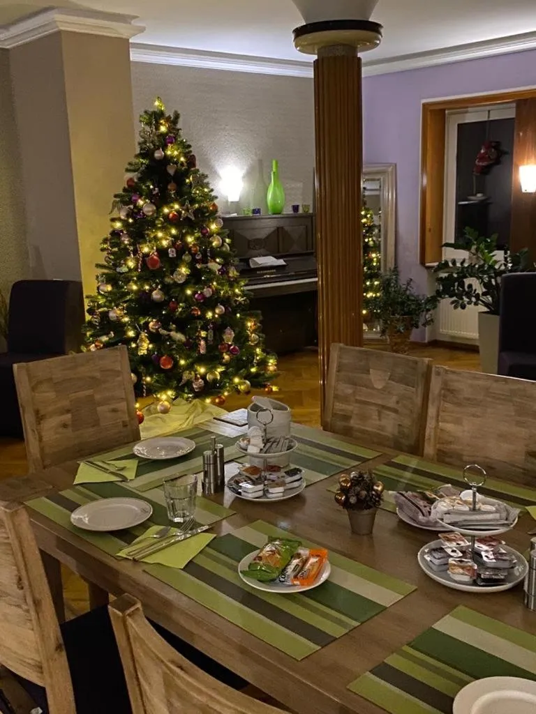 Breakfast in Hotel Sonnenhof