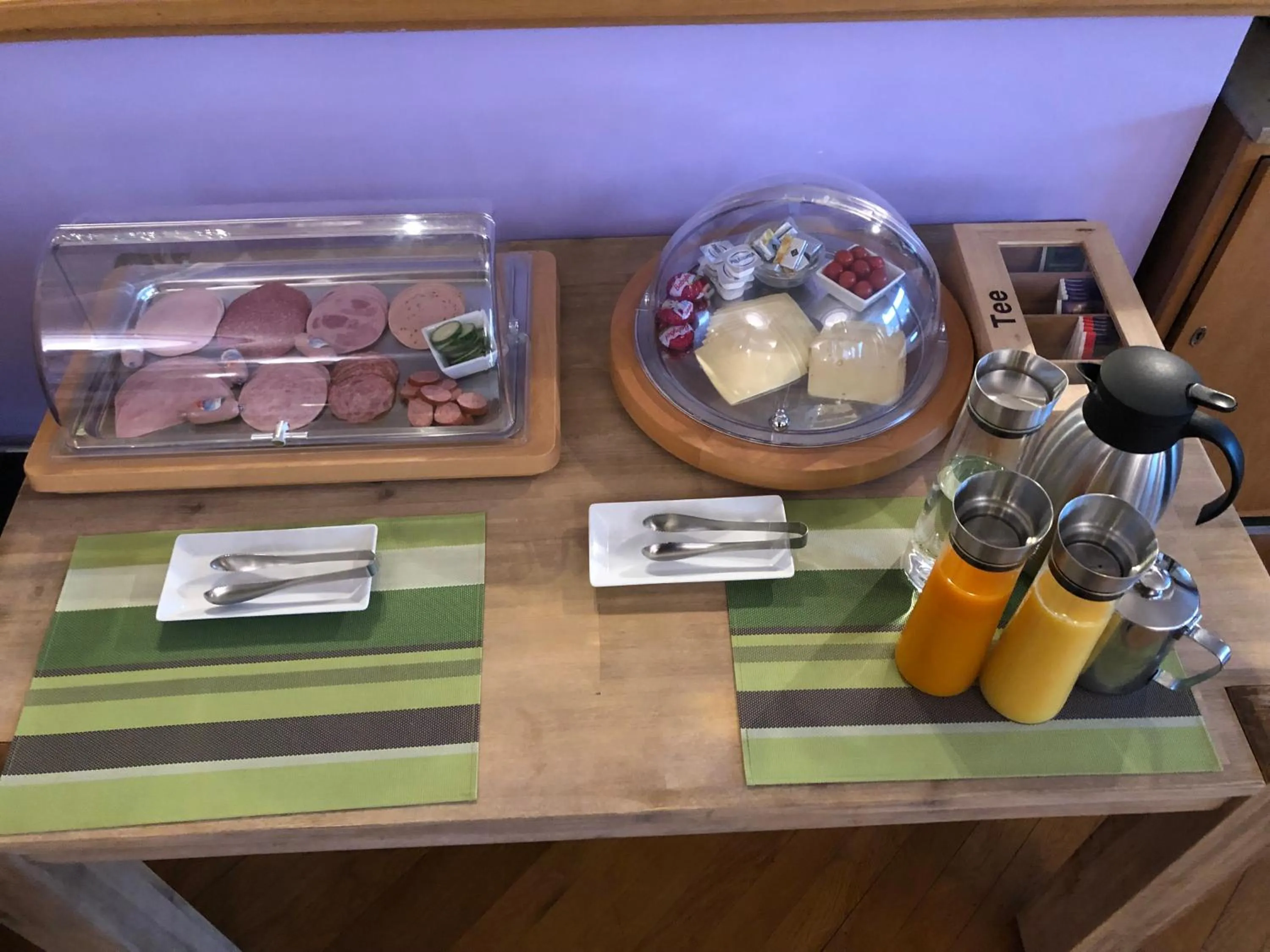 Buffet breakfast in Hotel Sonnenhof