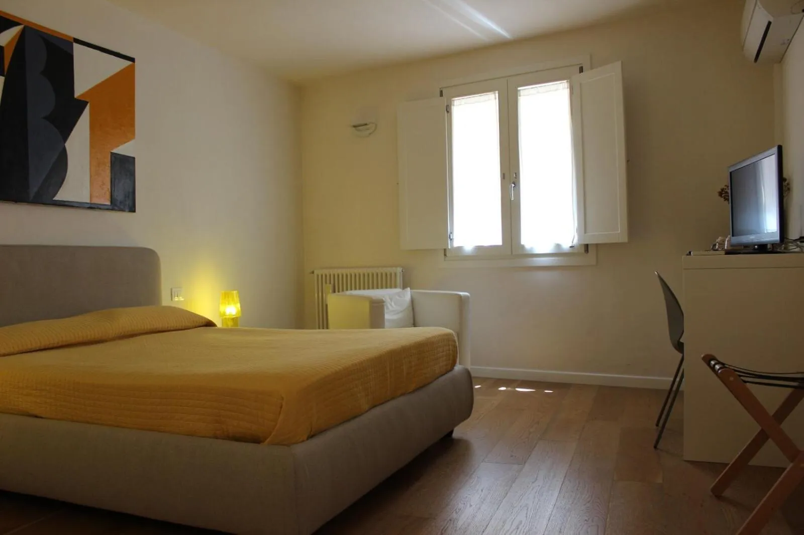 Photo of the whole room, Bed in Dimora di Charme Cassaro 168