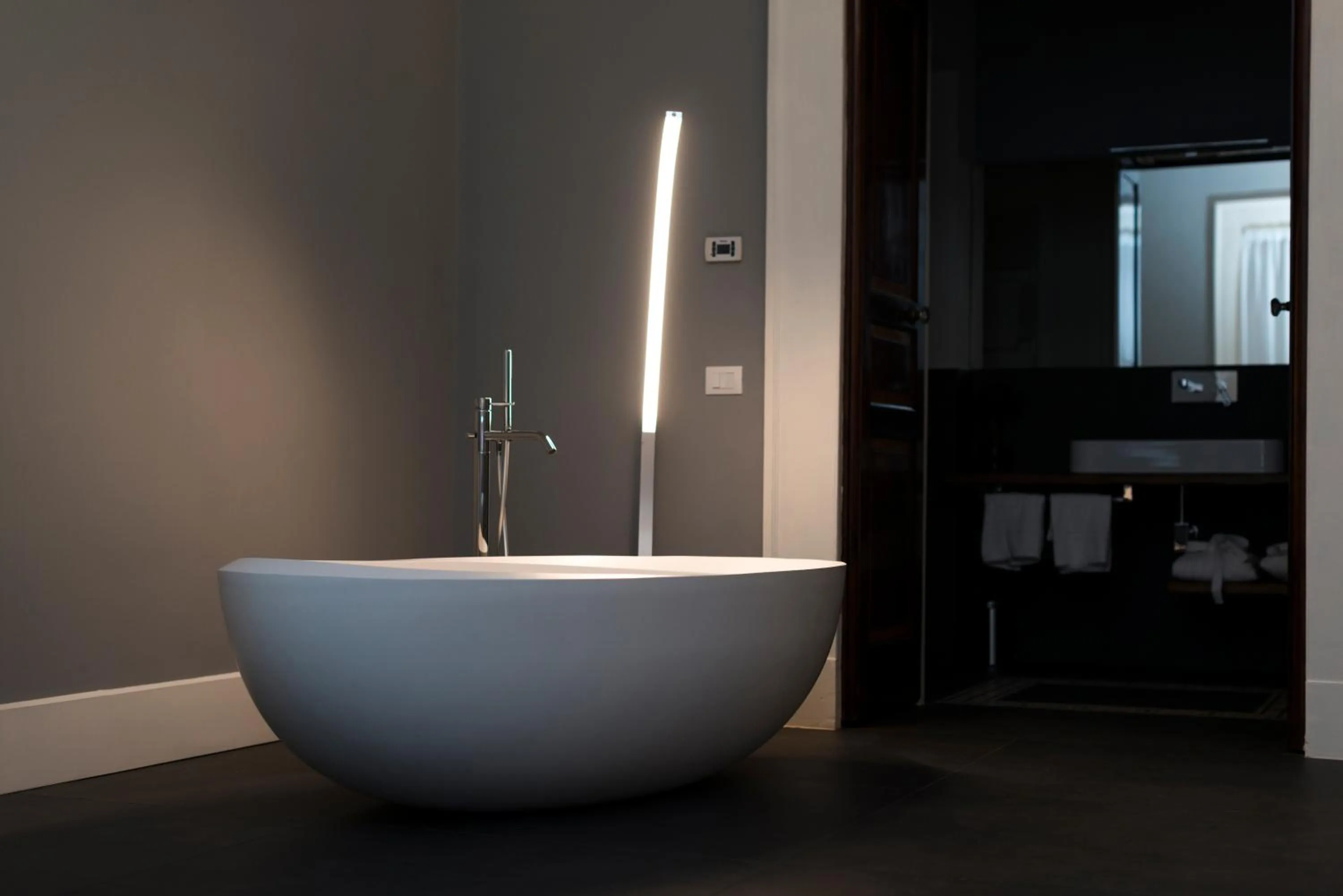 Photo of the whole room in Foro Carolino S&B