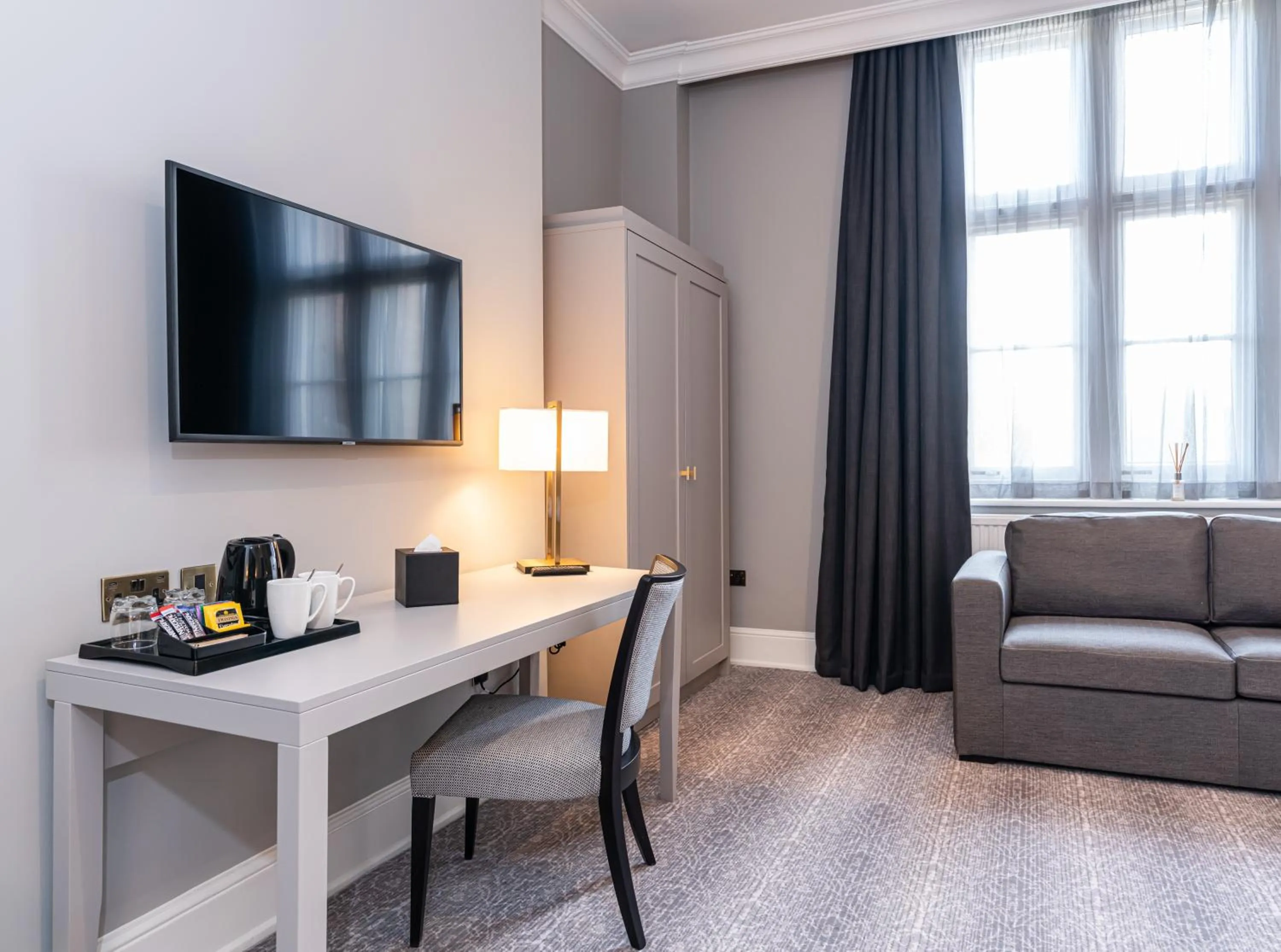 TV and multimedia in Easthampstead Park