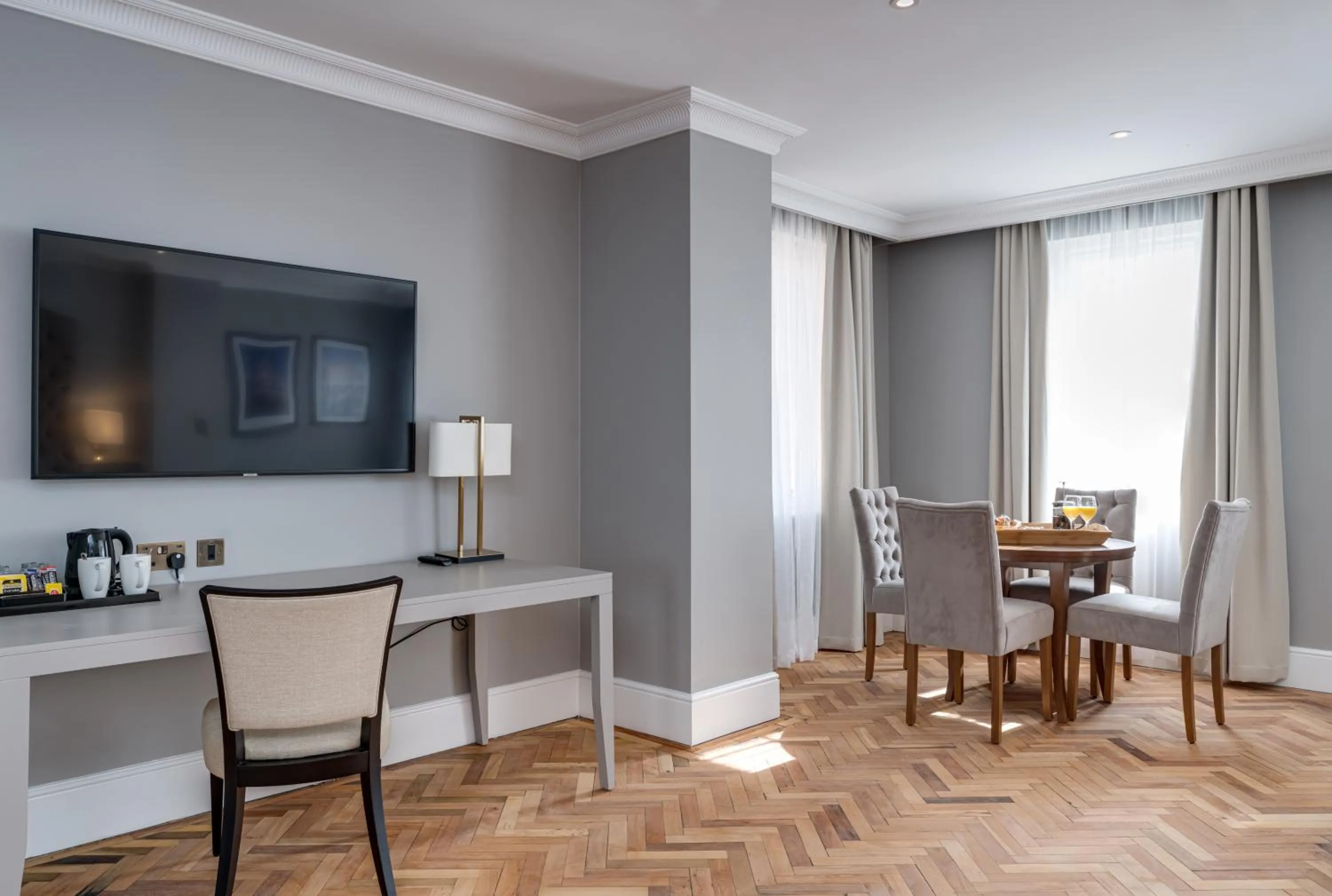 Coffee/tea facilities in Easthampstead Park