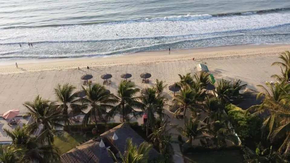 Beach in Bao Quynh Bungalow