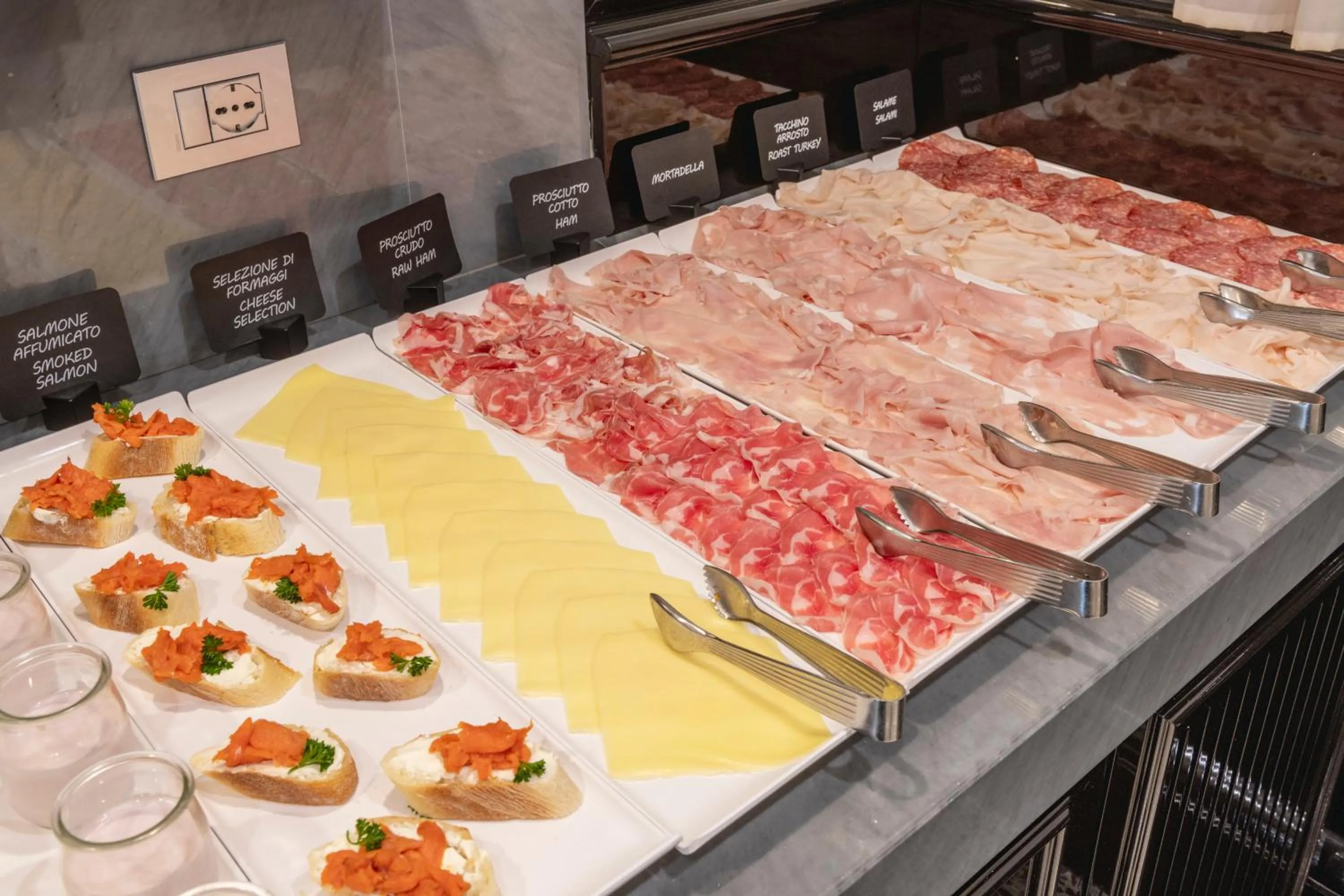 Breakfast in H10 Palazzo Canova