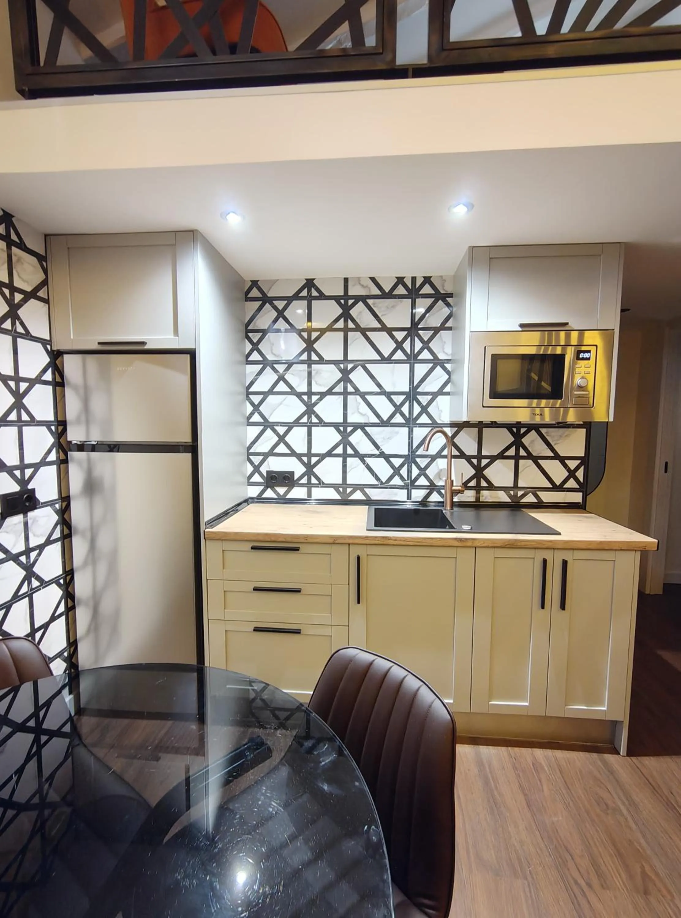 Dining area in Hostal JQ Madrid 1