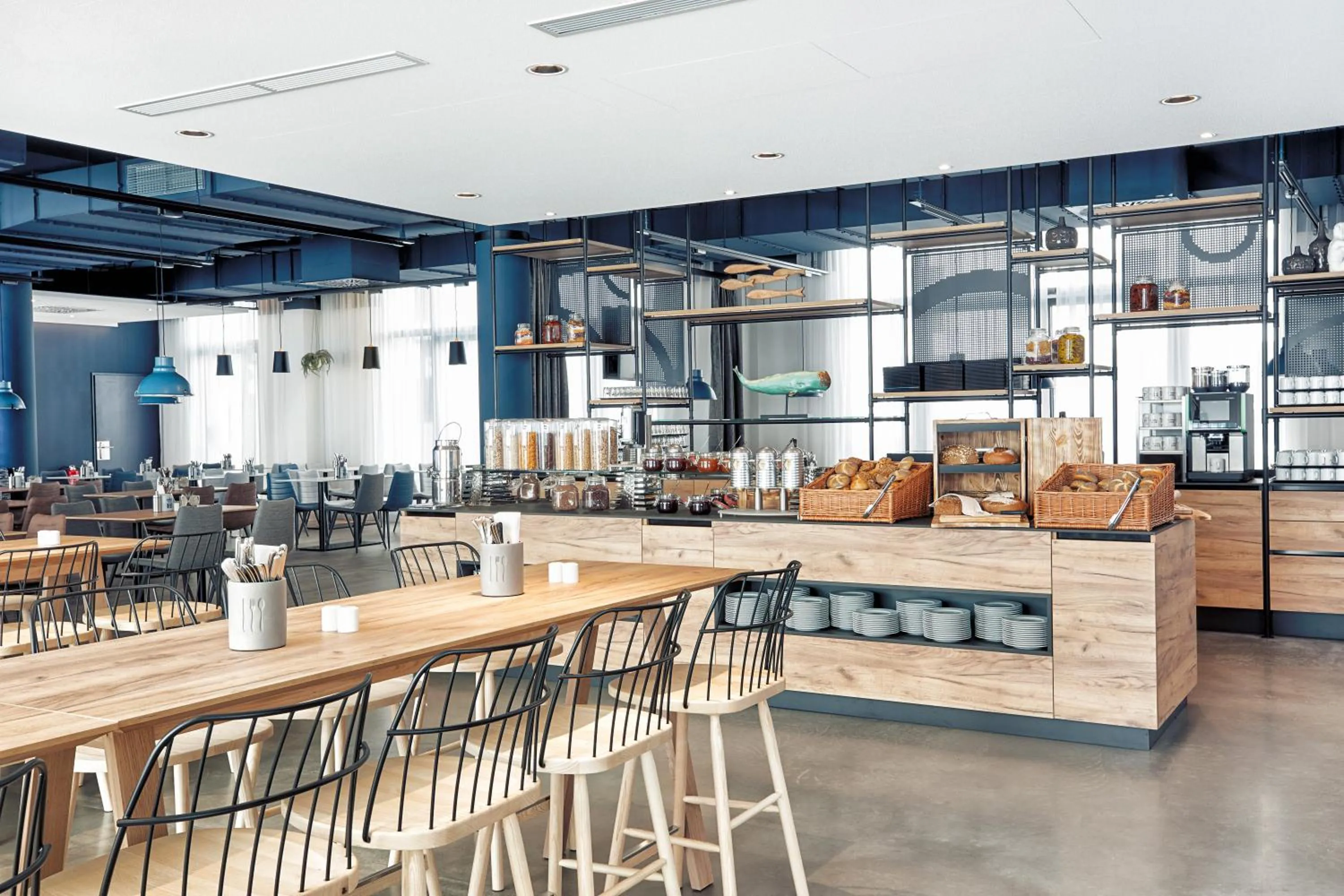 Restaurant/places to eat in H2 Hotel München Olympiapark